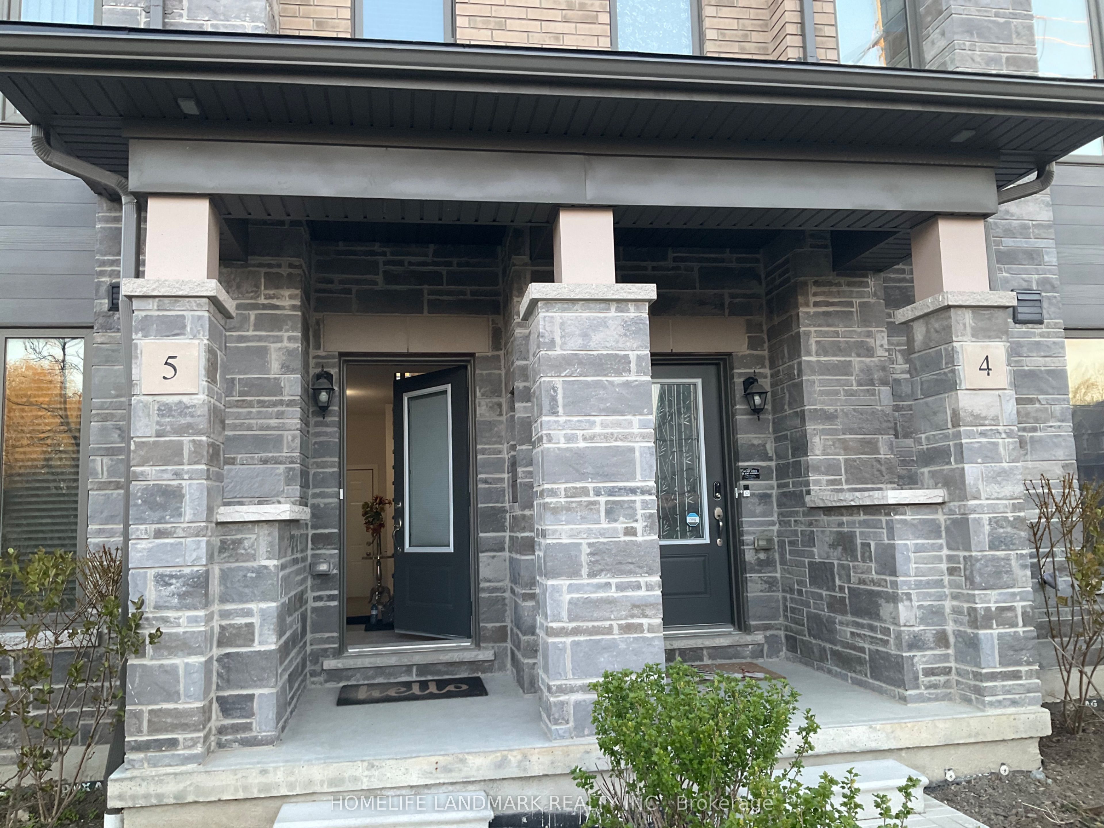 1956 Altona Road 5, Pickering, ON L1V 1M7