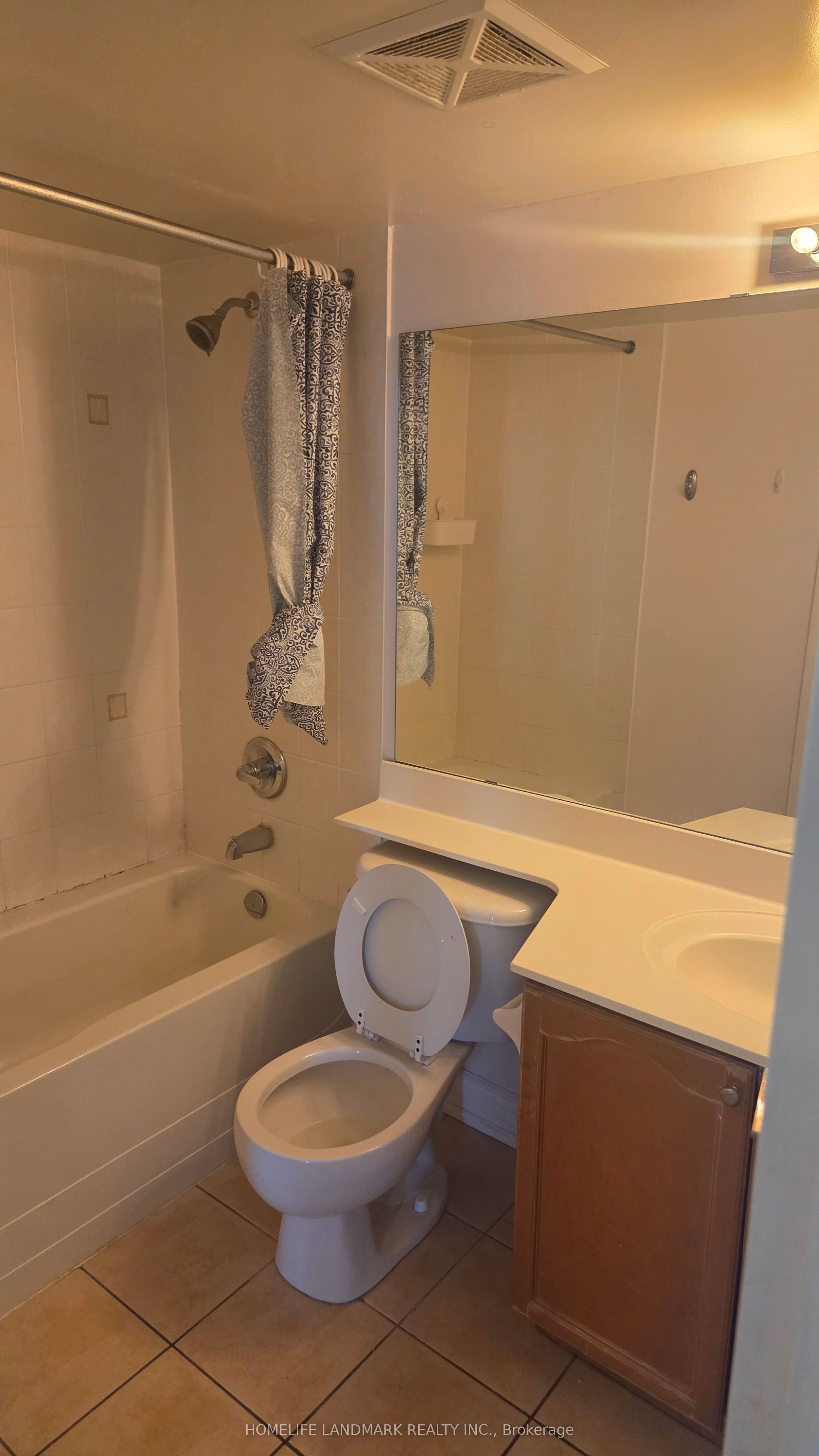 50 Brian Harrison Way 3106, Toronto, ON M1P 5J4 photo 4