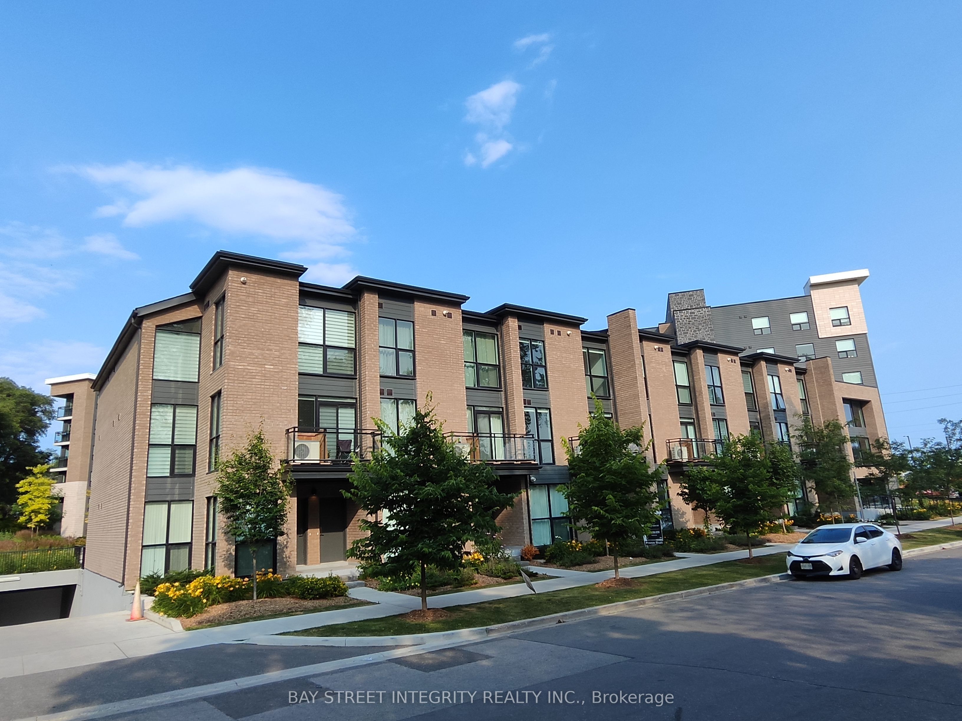 1 Falaise Road 201, Toronto E10, ON M1E 0B9 photo 2