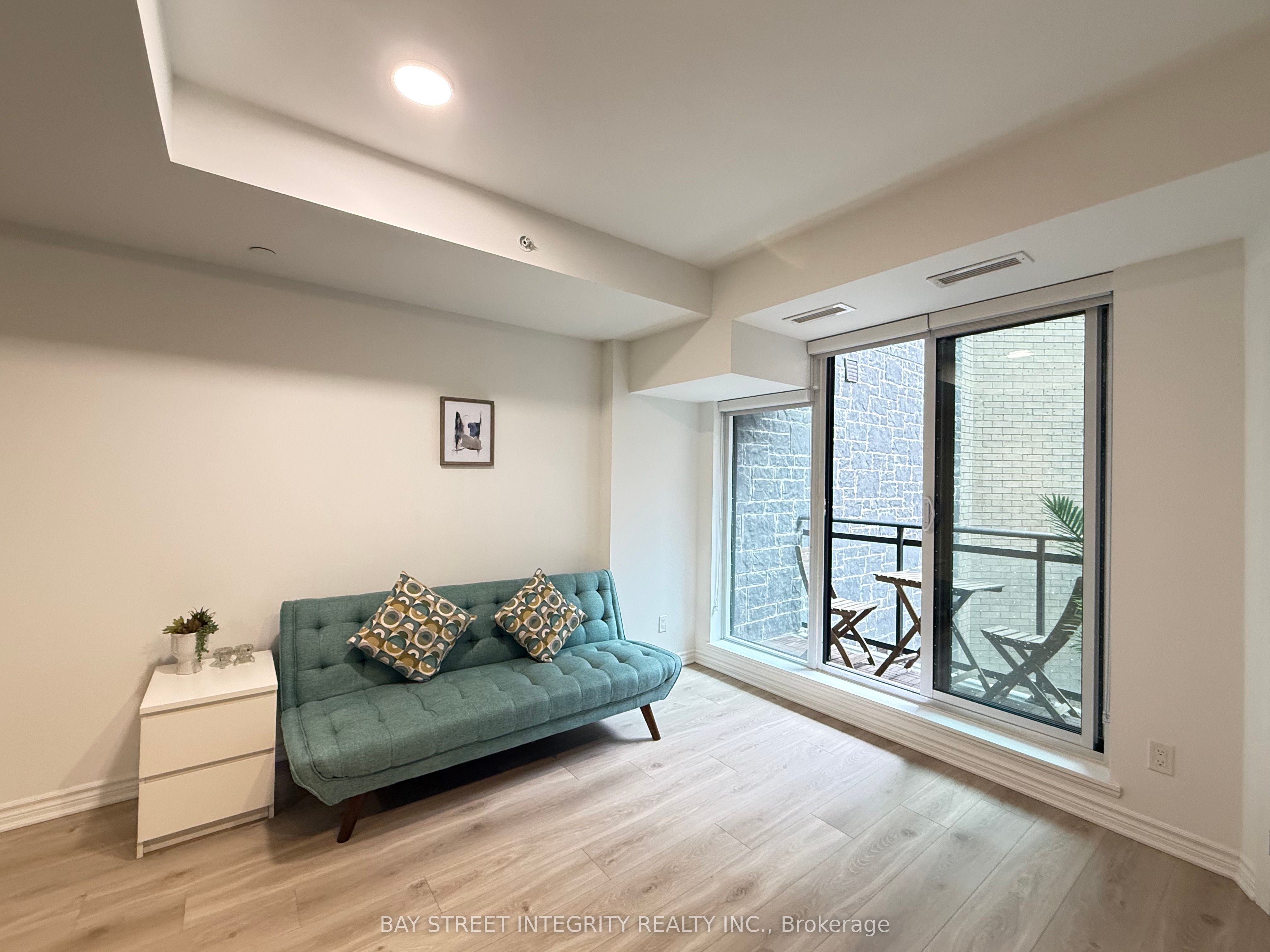 1 Falaise Road 201, Toronto E10, ON M1E 0B9 photo 5