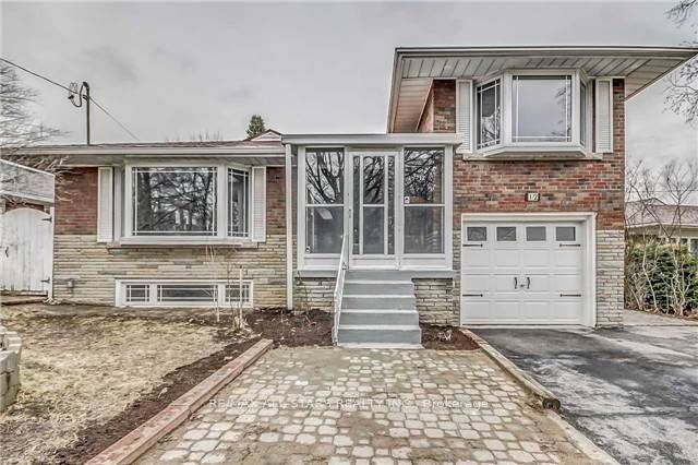 12 Rossander Court, Toronto, ON M1J 2B7