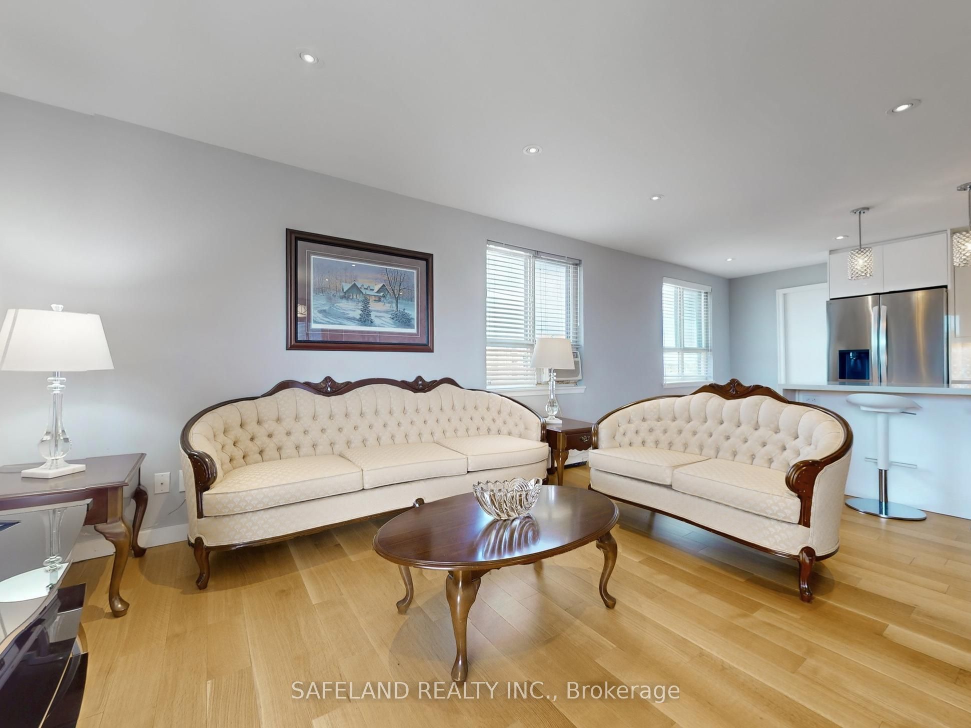 1101 Pharmacy Avenue 505, Toronto, ON M1R 2H2 photo 5