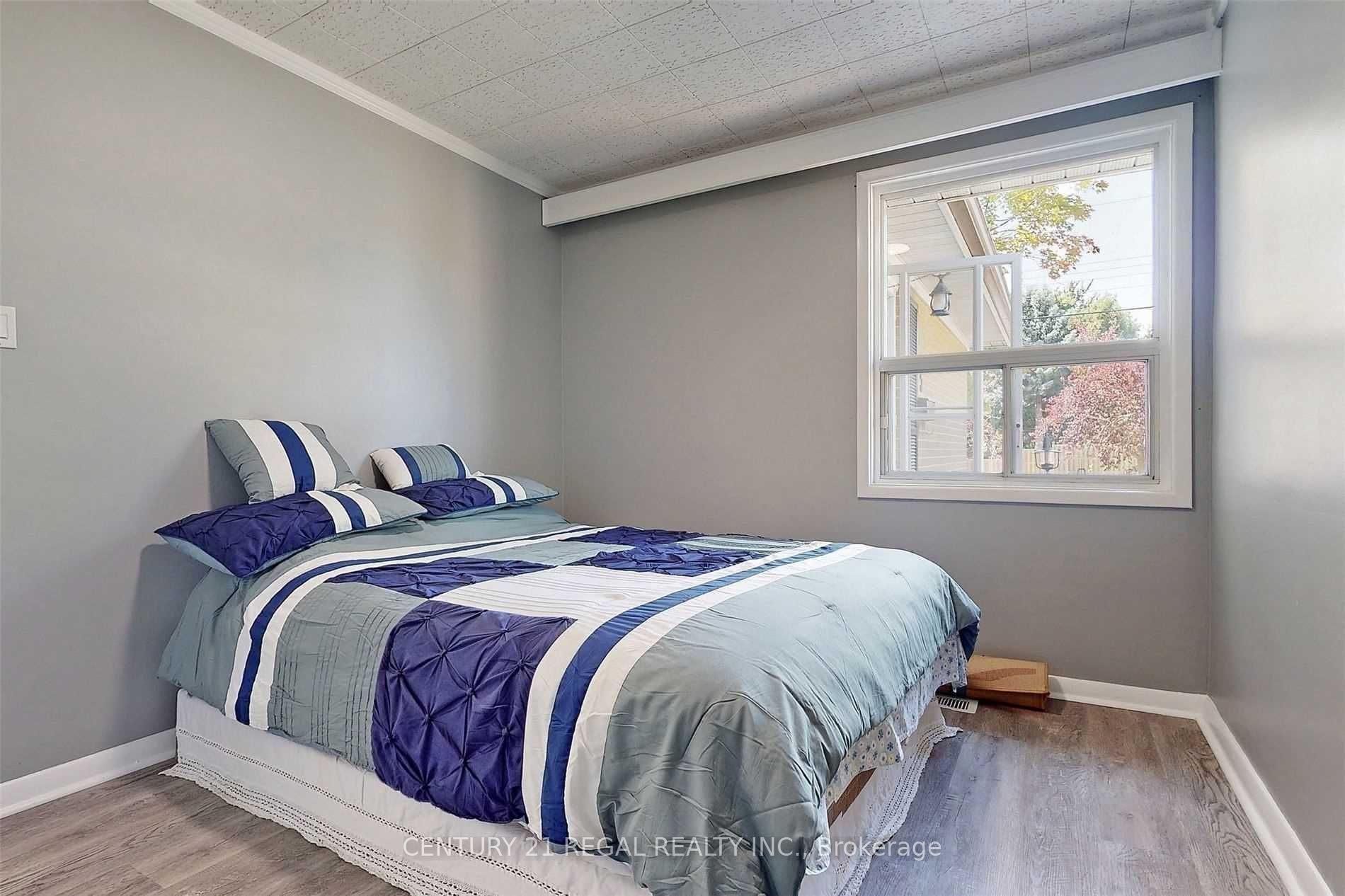 5 Stevenvale Drive Main, Toronto, ON M1G 1C6 photo 4