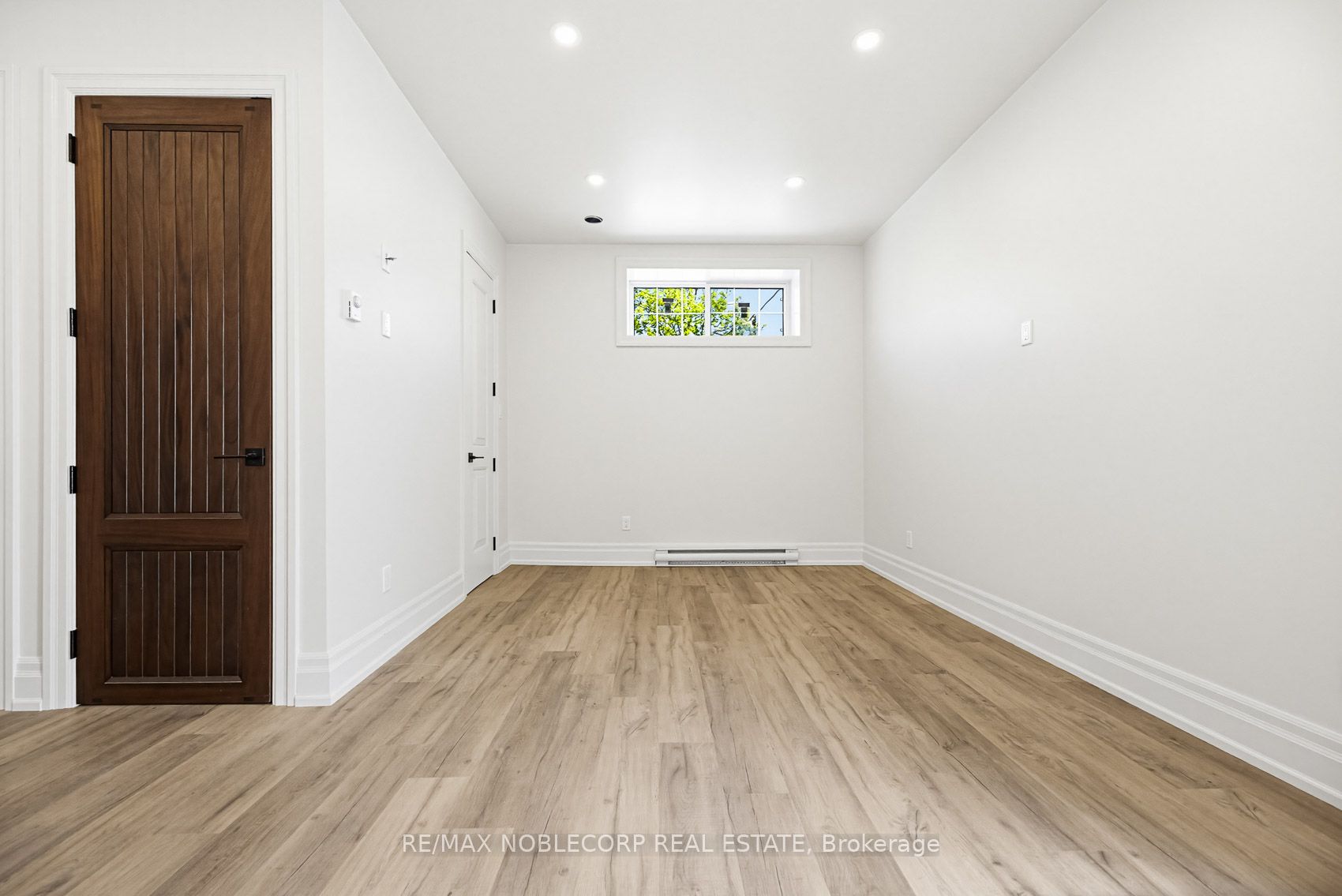 108 Enderby Road 5, Toronto, ON M4E 2S5 photo 3