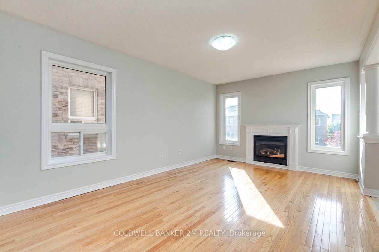 75 Aylesworth Avenue, Clarington, ON L1E 0A4 photo 3