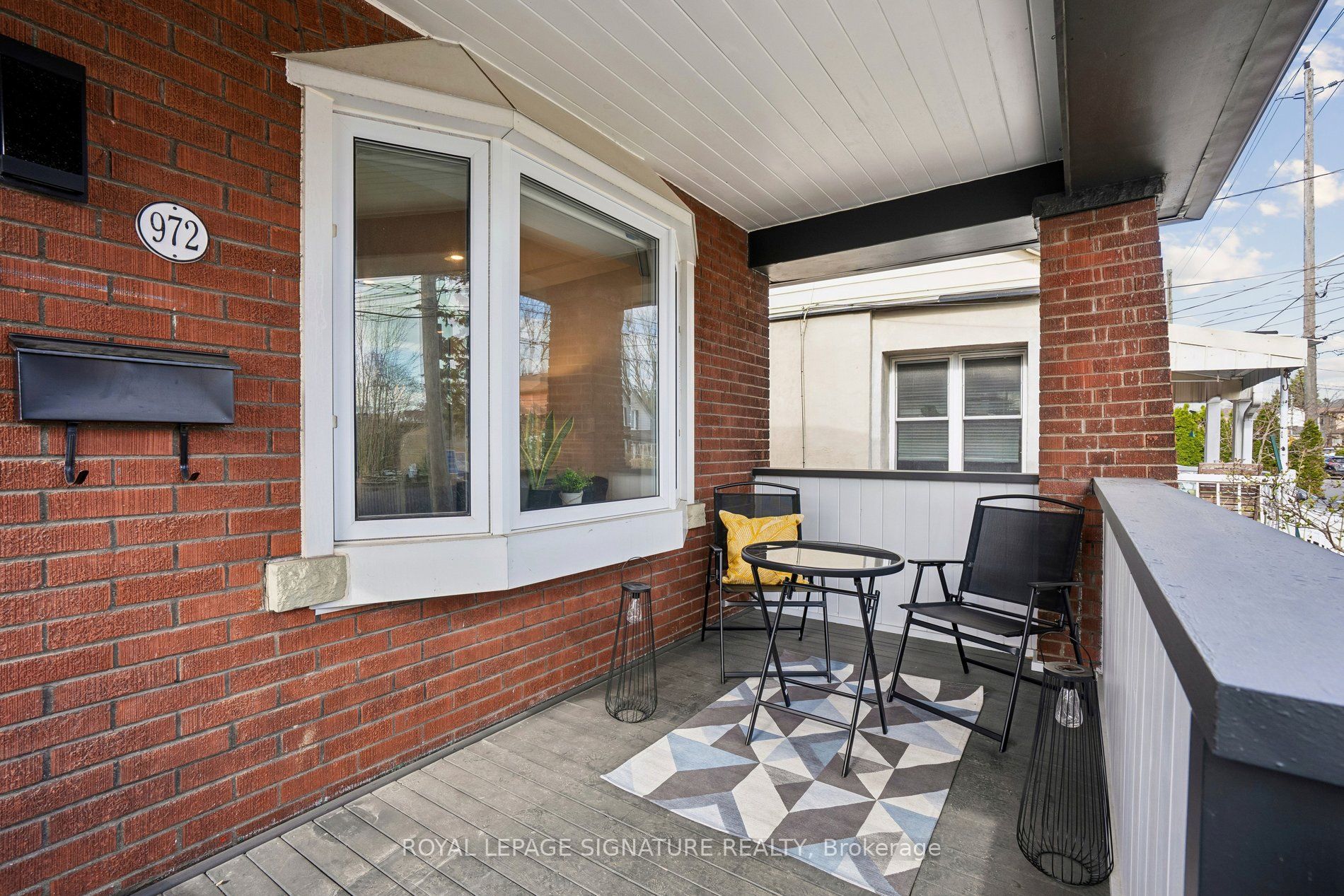 972 Cosburn Avenue, Toronto, ON M4C 2W9 photo 5