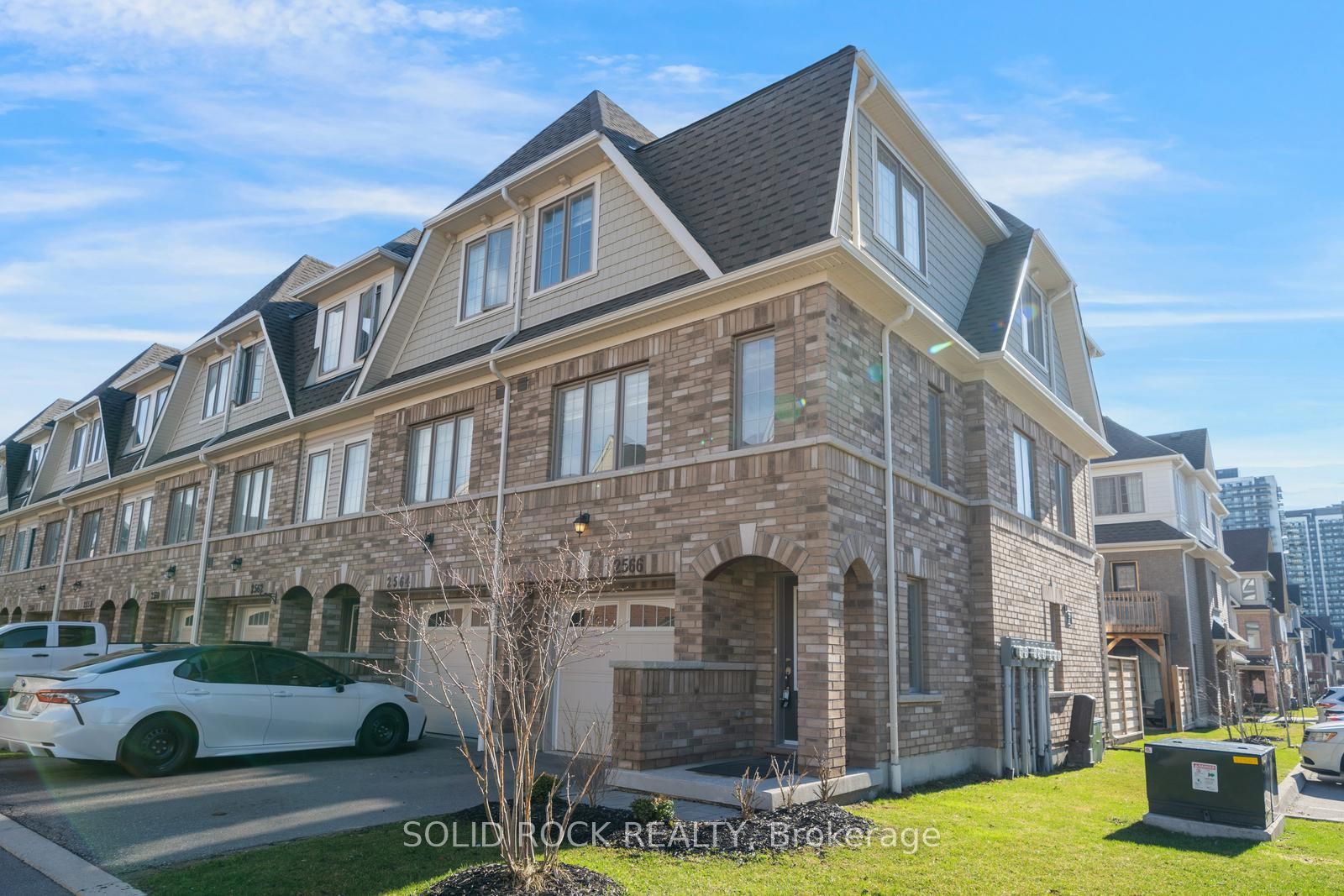 2566 Mojave Path 137, Oshawa, ON L1L 0P9 photo 3