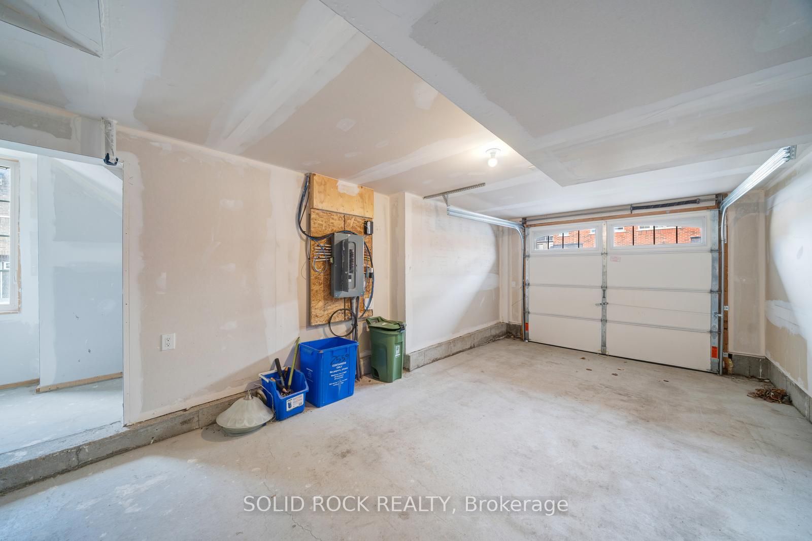 2566 Mojave Path 137, Oshawa, ON L1L 0P9 photo 4