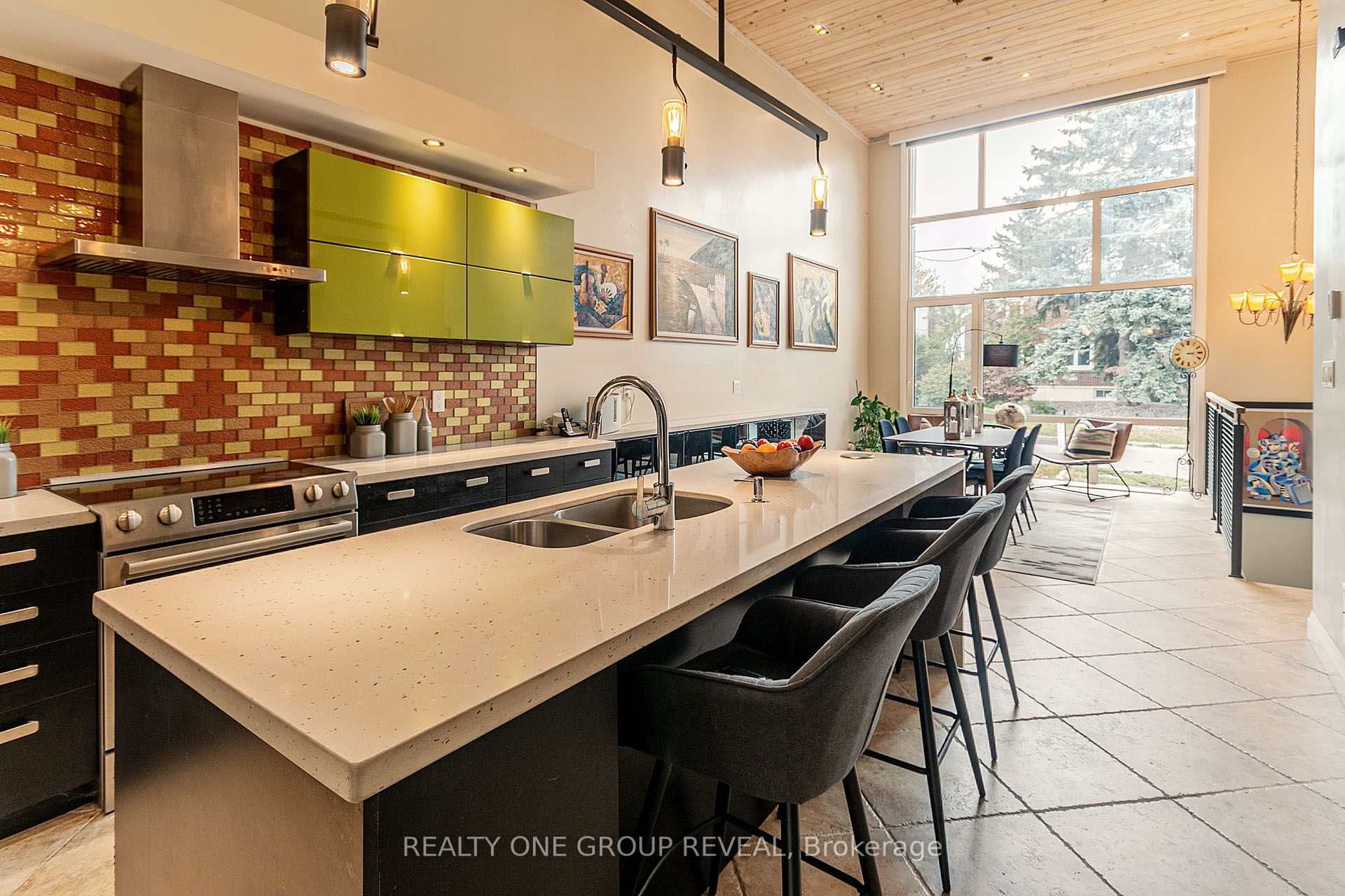 20 Gradwell Drive, Toronto, ON M1M 2M9 photo 2