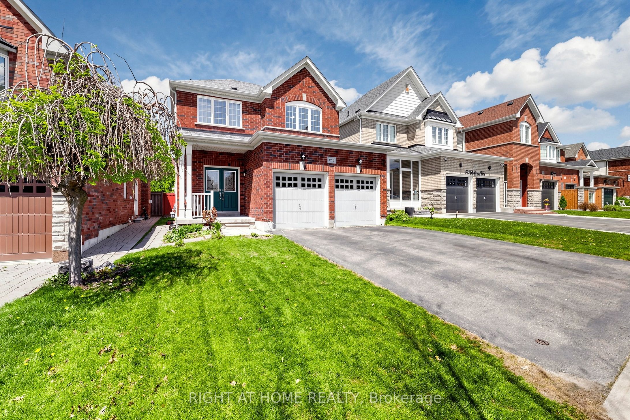 648 Blackwood Boulevard, Oshawa, ON L1K 0G7 photo 2