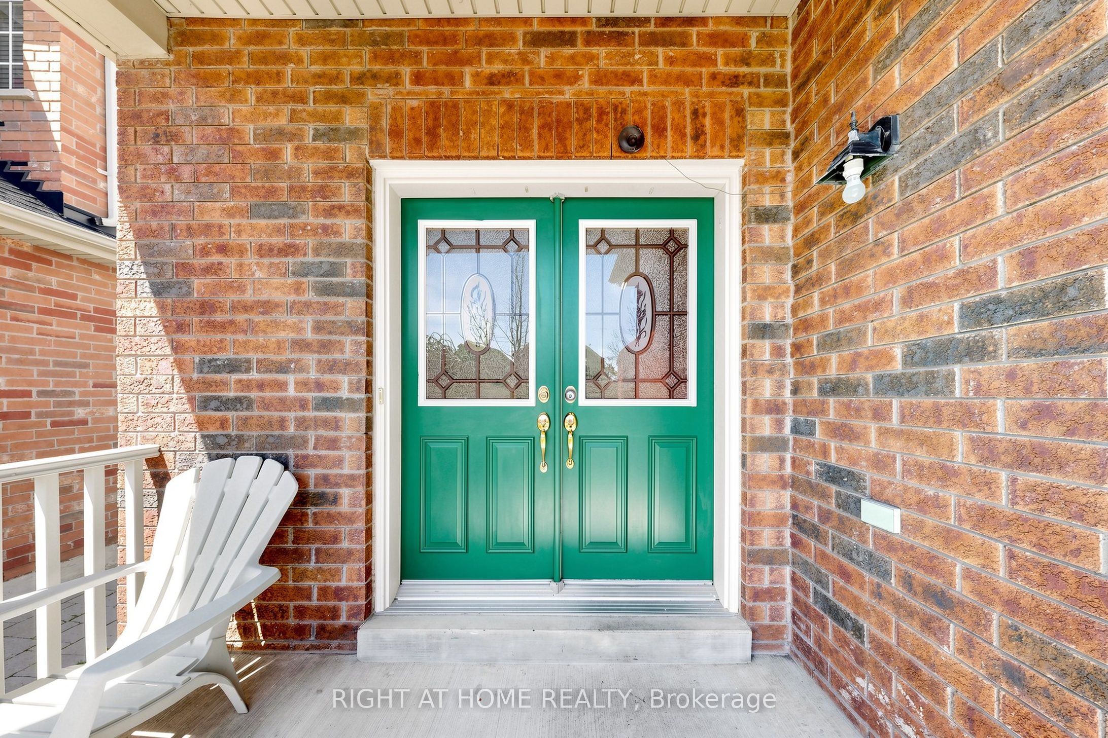 648 Blackwood Boulevard, Oshawa, ON L1K 0G7 photo 3