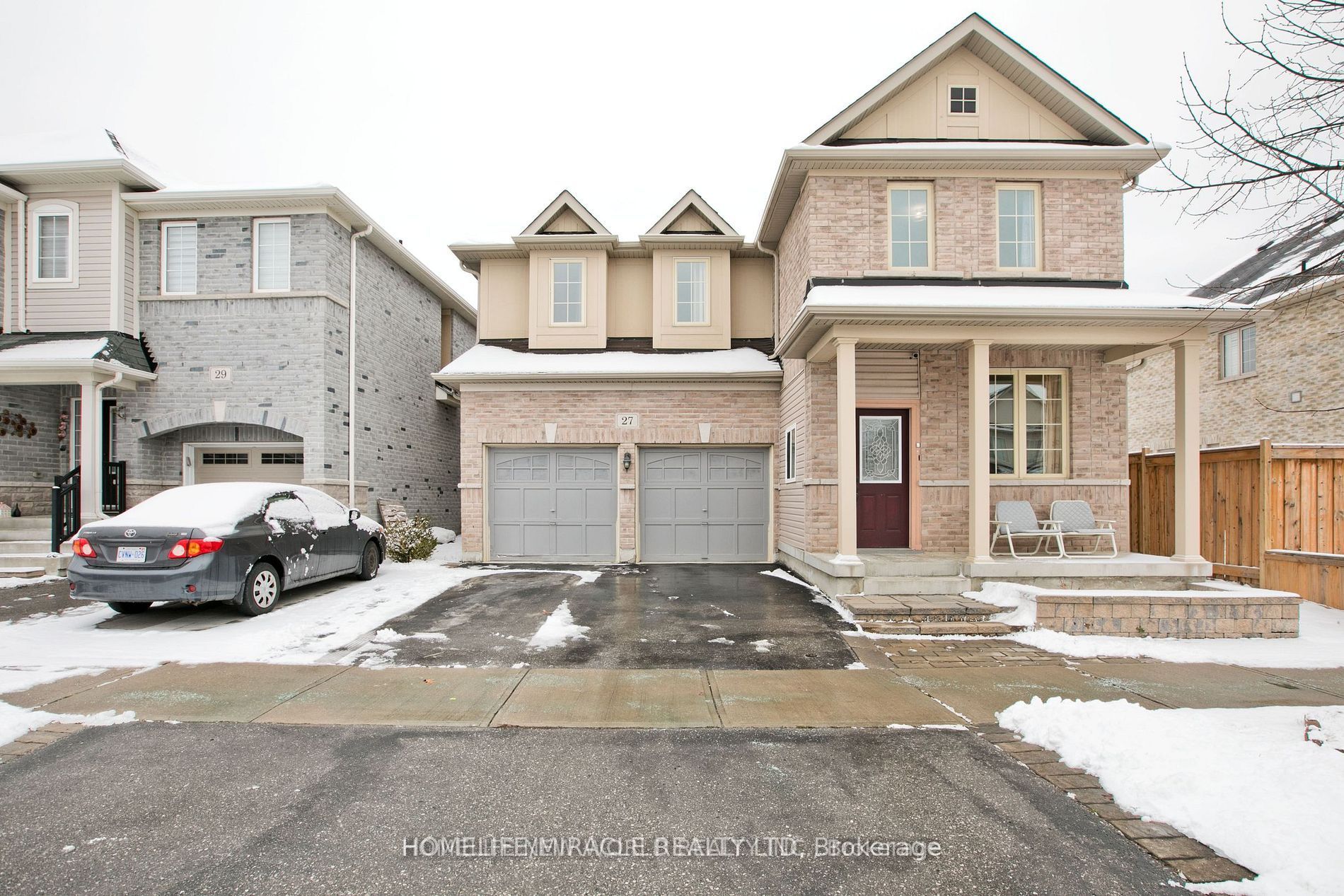 27 Lloydminster Avenue BSMT, Ajax, ON L1Z 0N8 photo 2
