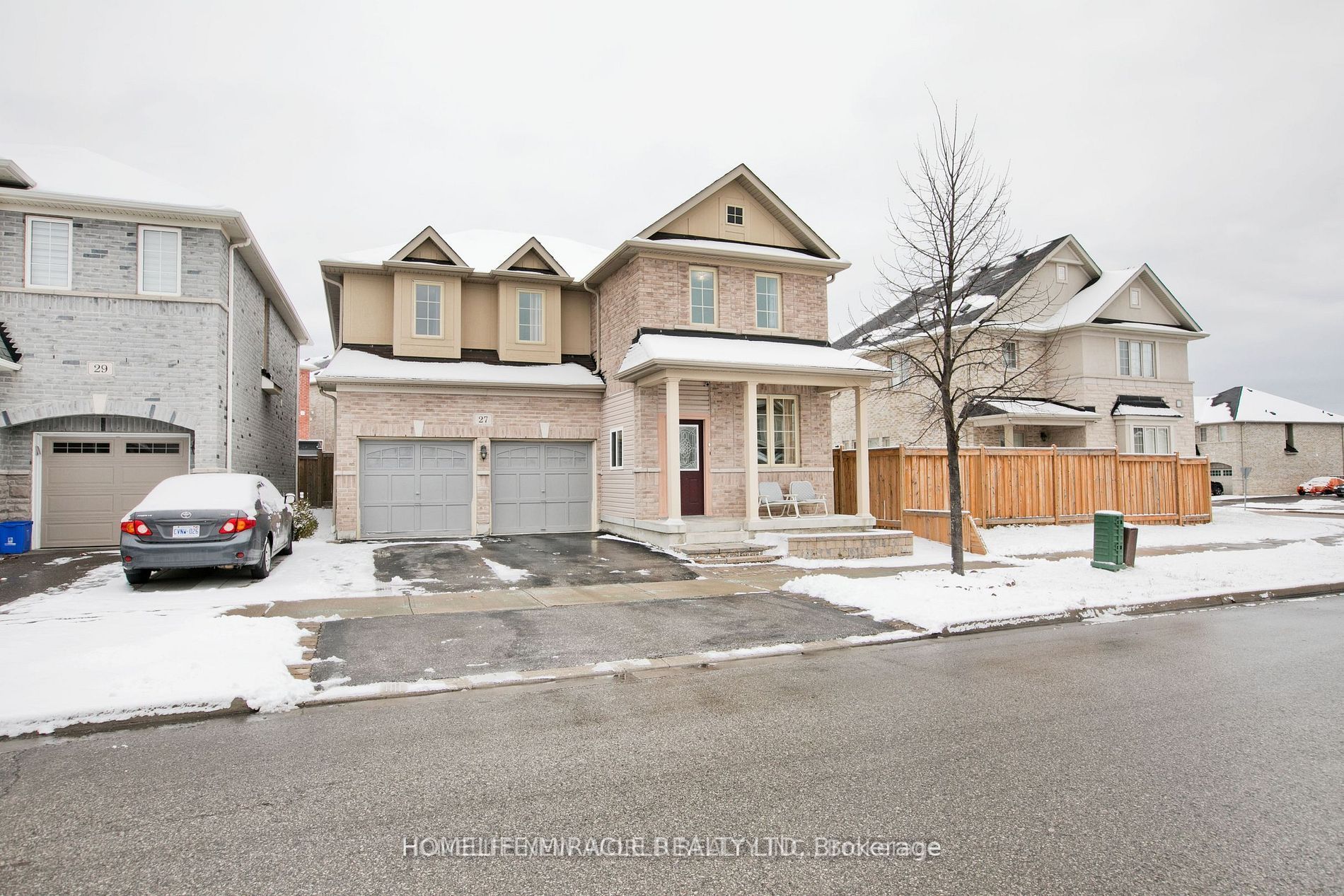 27 Lloydminster Avenue BSMT, Ajax, ON L1Z 0N8 photo 4