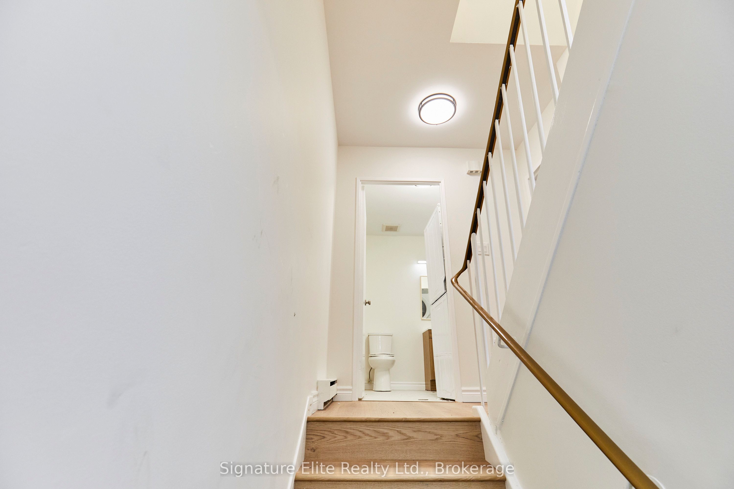 50 Scarborough Golf Club Road 124, Toronto, ON M1M 3T5 photo 3