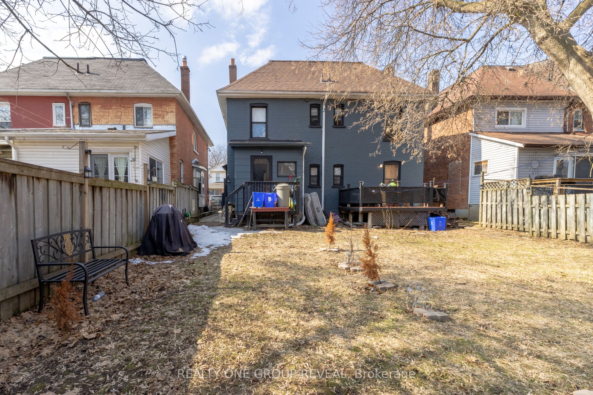 275 Jarvis Street, Oshawa, ON L1G 5K8 photo 3