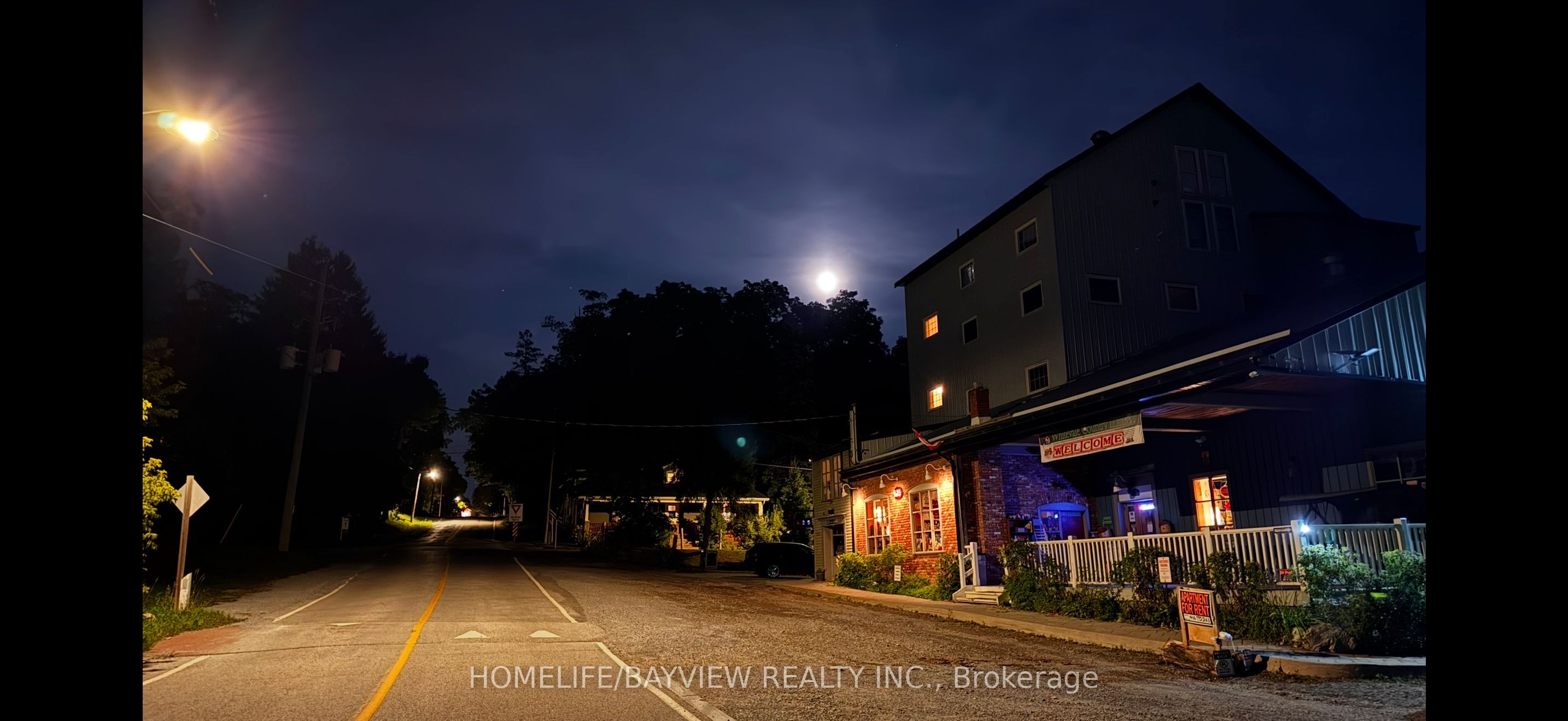 425 Whitevale Road Penthouse, Pickering, ON L1X 0J9