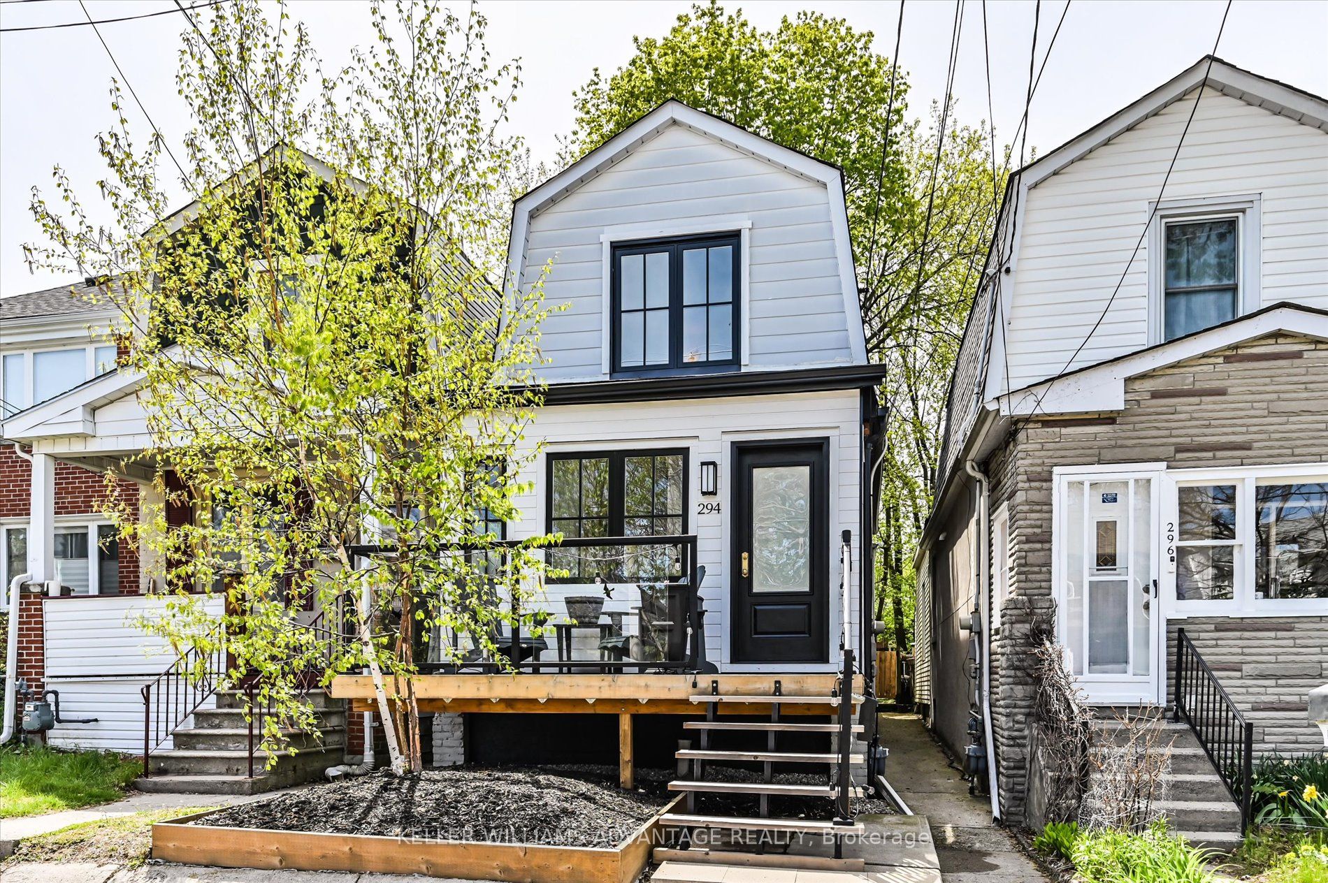 294 Cedarvale Avenue, Toronto, ON M4C 4K4 photo 2