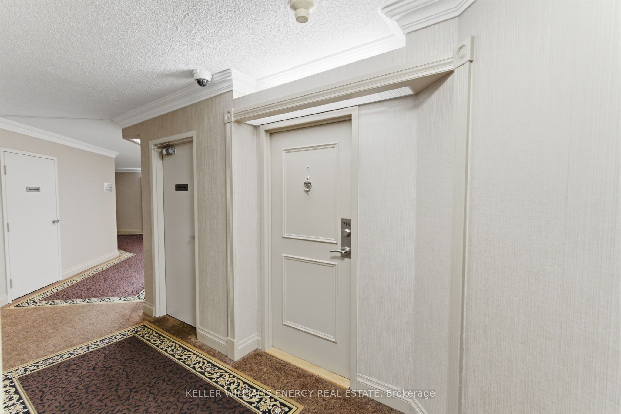 10 Dean Park Road 719, Toronto, ON M1B 3G8 photo 2