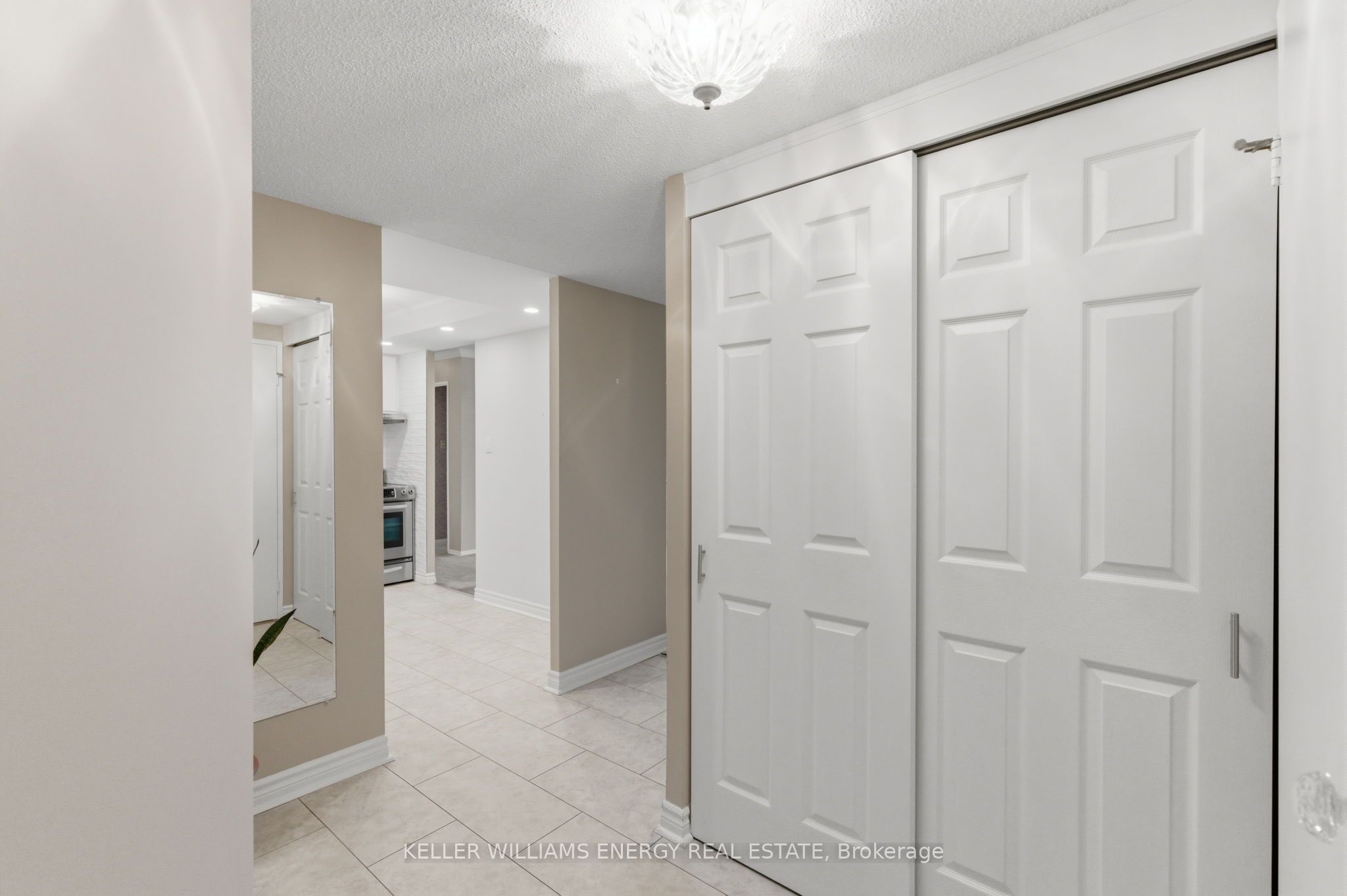 10 Dean Park Road 719, Toronto, ON M1B 3G8 photo 3