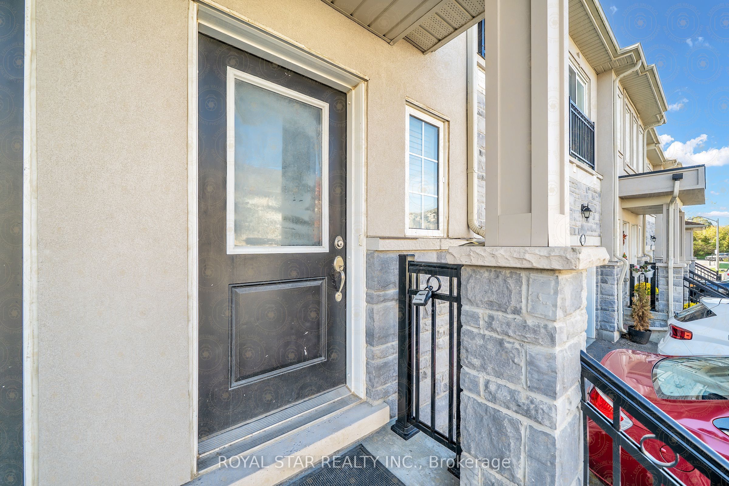 30 Prospect Way, Whitby, ON L1N 0L4 photo 2