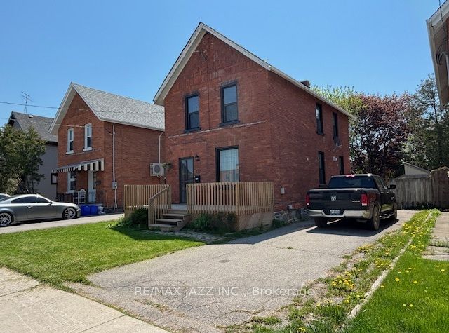 177 Athol Street E, Oshawa, ON L1H 1K2