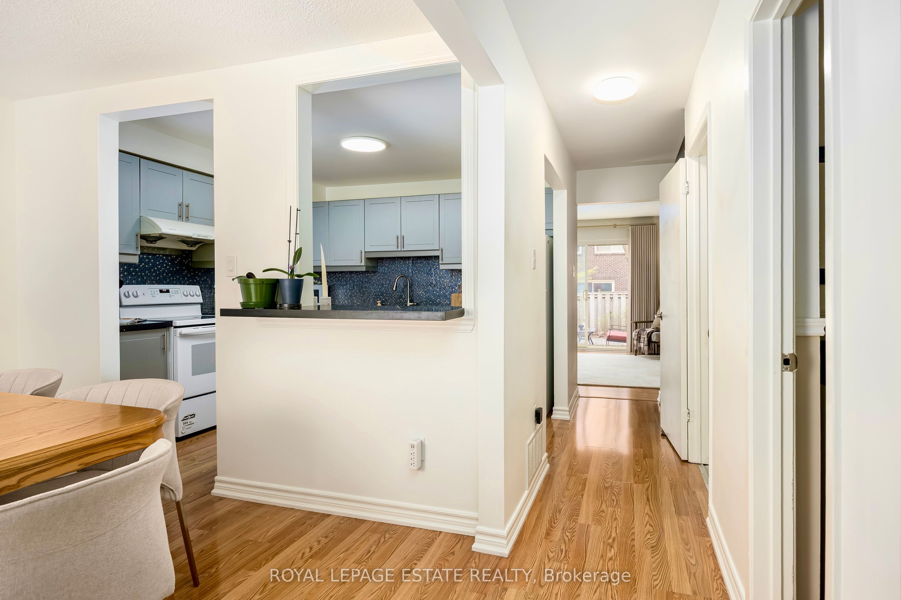 270 Timberbank Boulevard 78, Toronto, ON M1W 2M1 photo 2