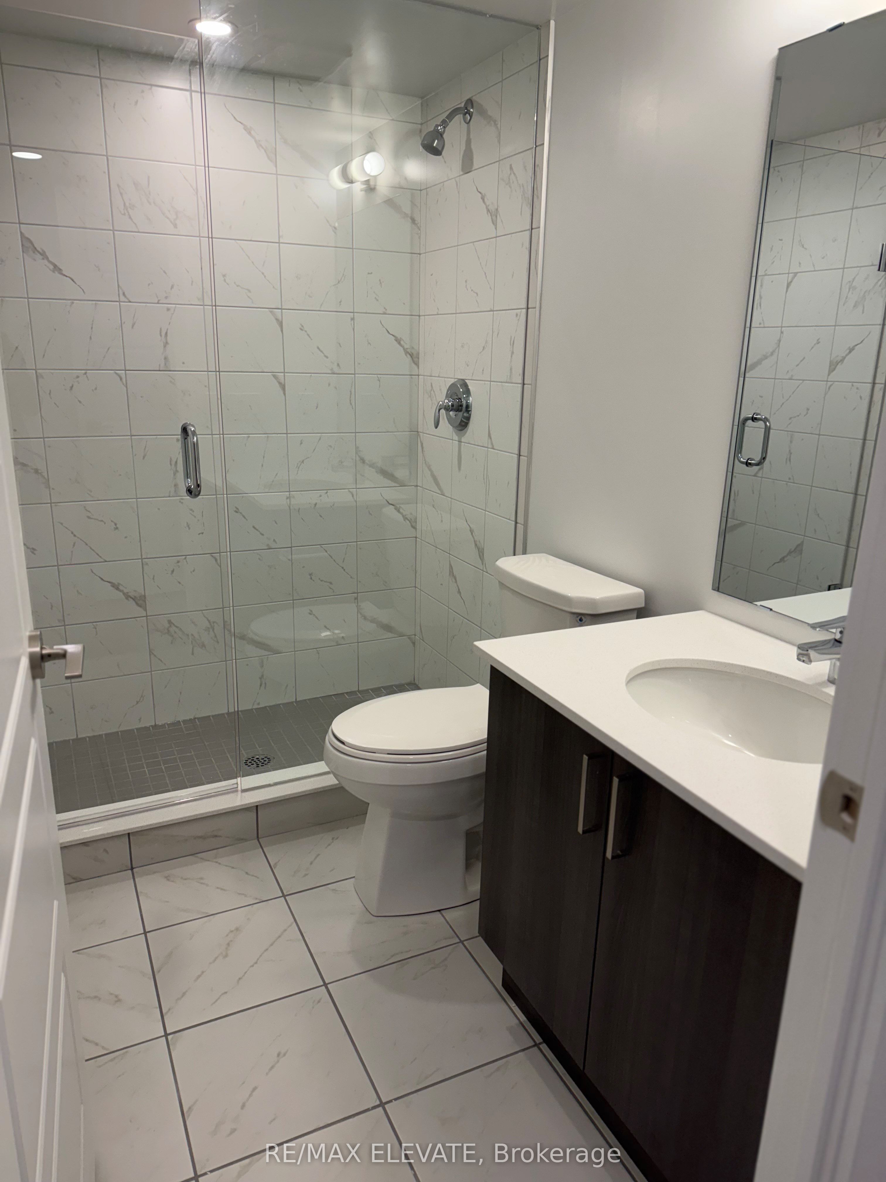 1435 Celebration Drive 1910, Pickering, ON L1W 0C4 photo 4