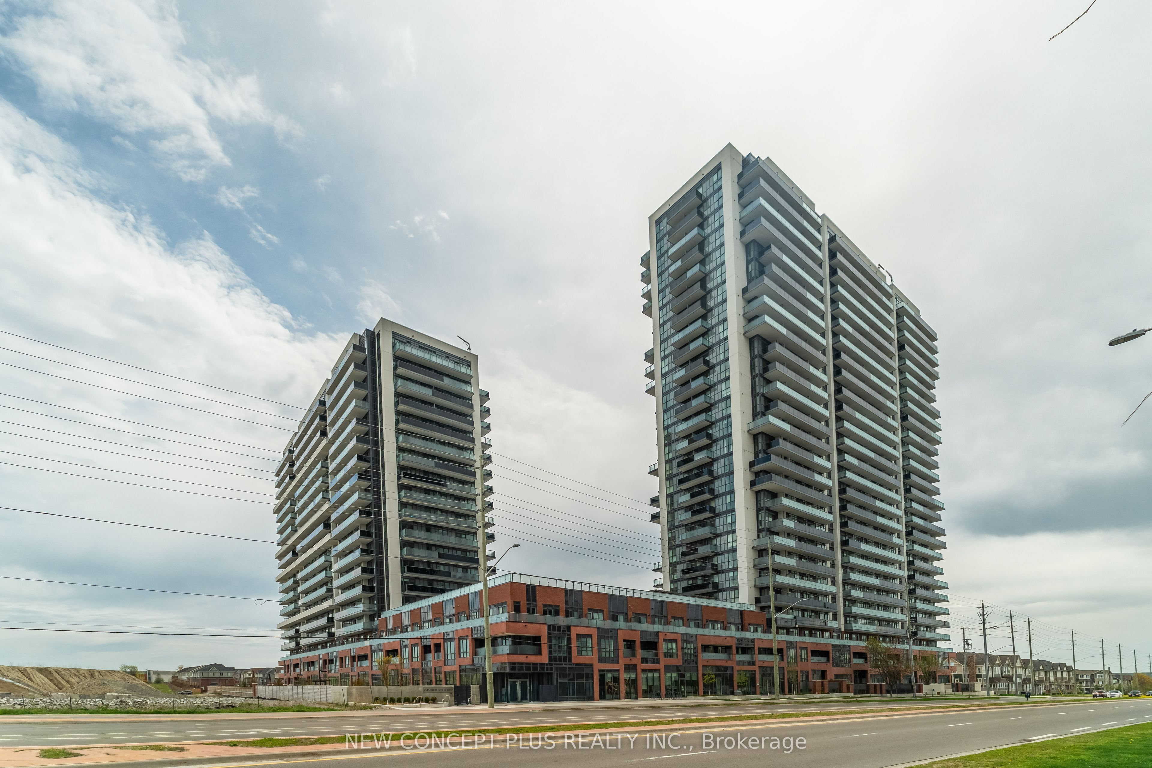 2545 Simcoe Street N 835, Oshawa, ON L1L 0W3 photo 2