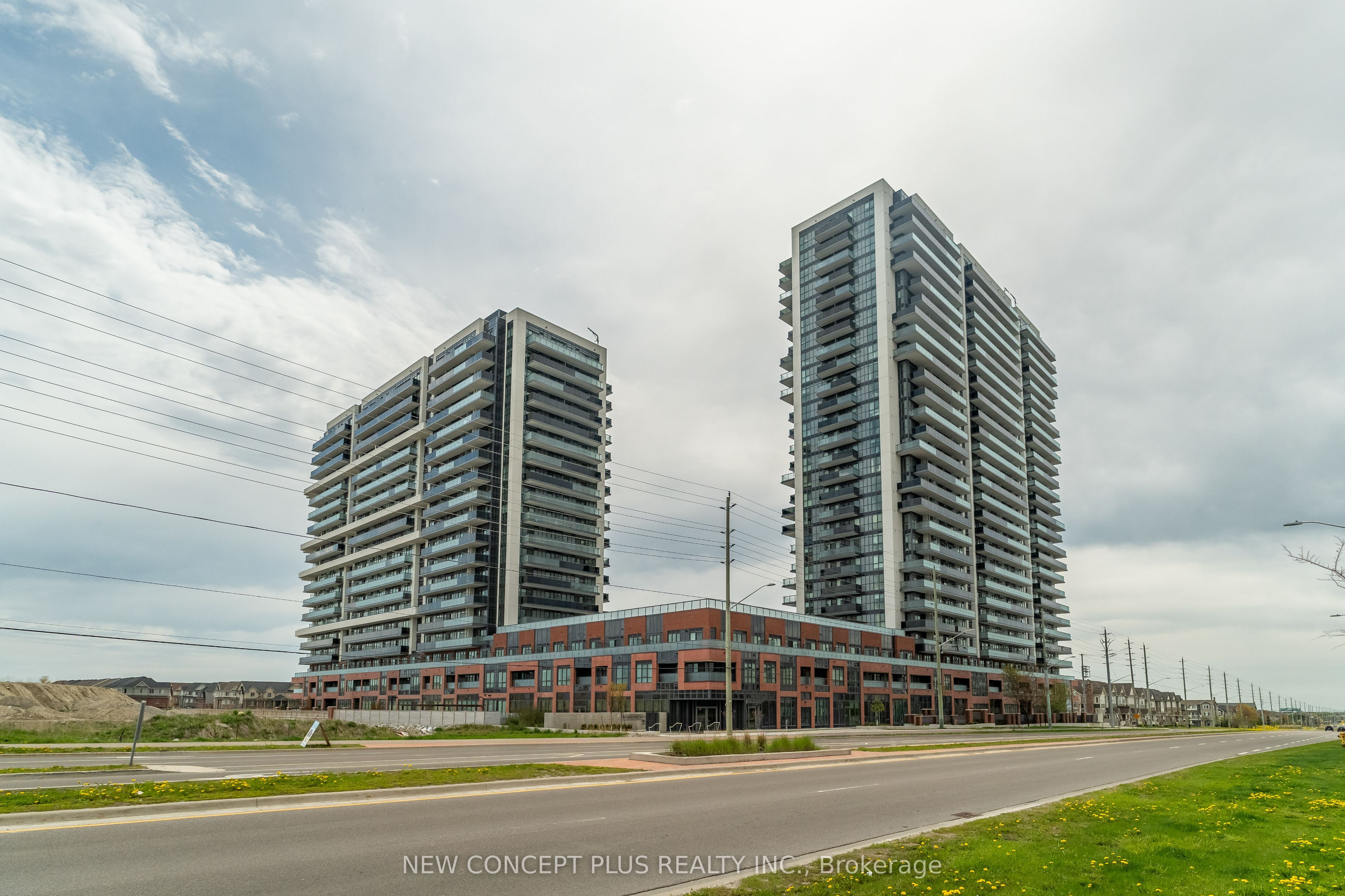 2545 Simcoe Street N 835, Oshawa, ON L1L 0W3 photo 3