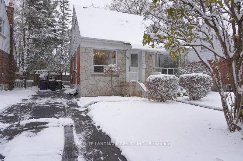 48 Greylawn Crescent, Toronto, ON M1R 2V6