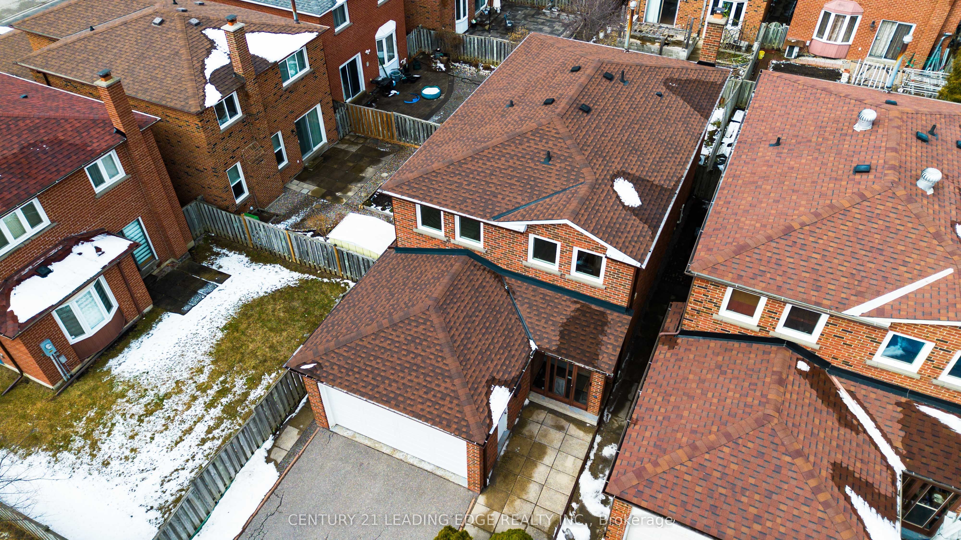 4 Treerun Avenue, Toronto, ON M1V 3K6 photo 4