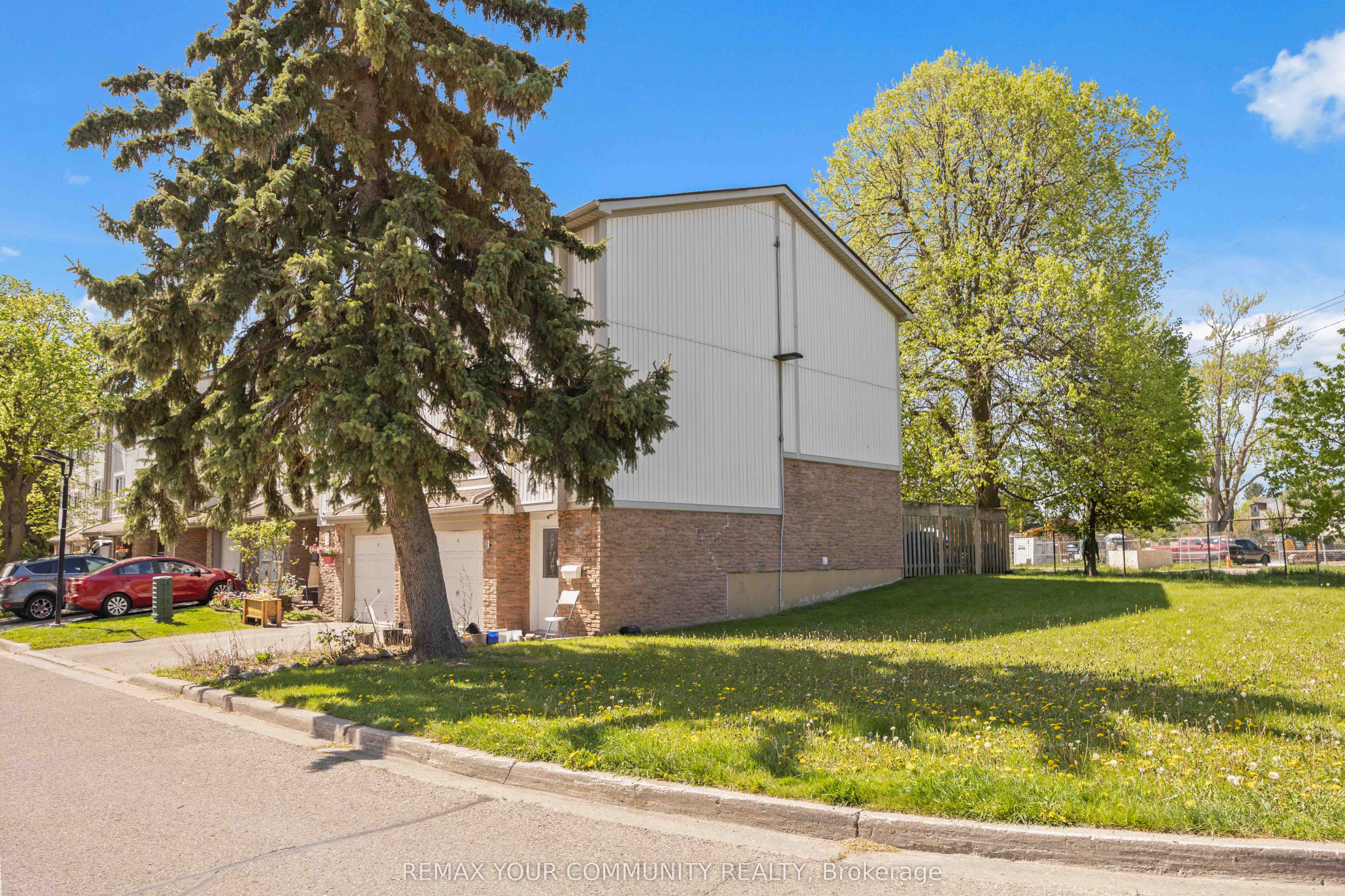 141 Galloway Road 1, Toronto, ON M1E 4X4 photo 2