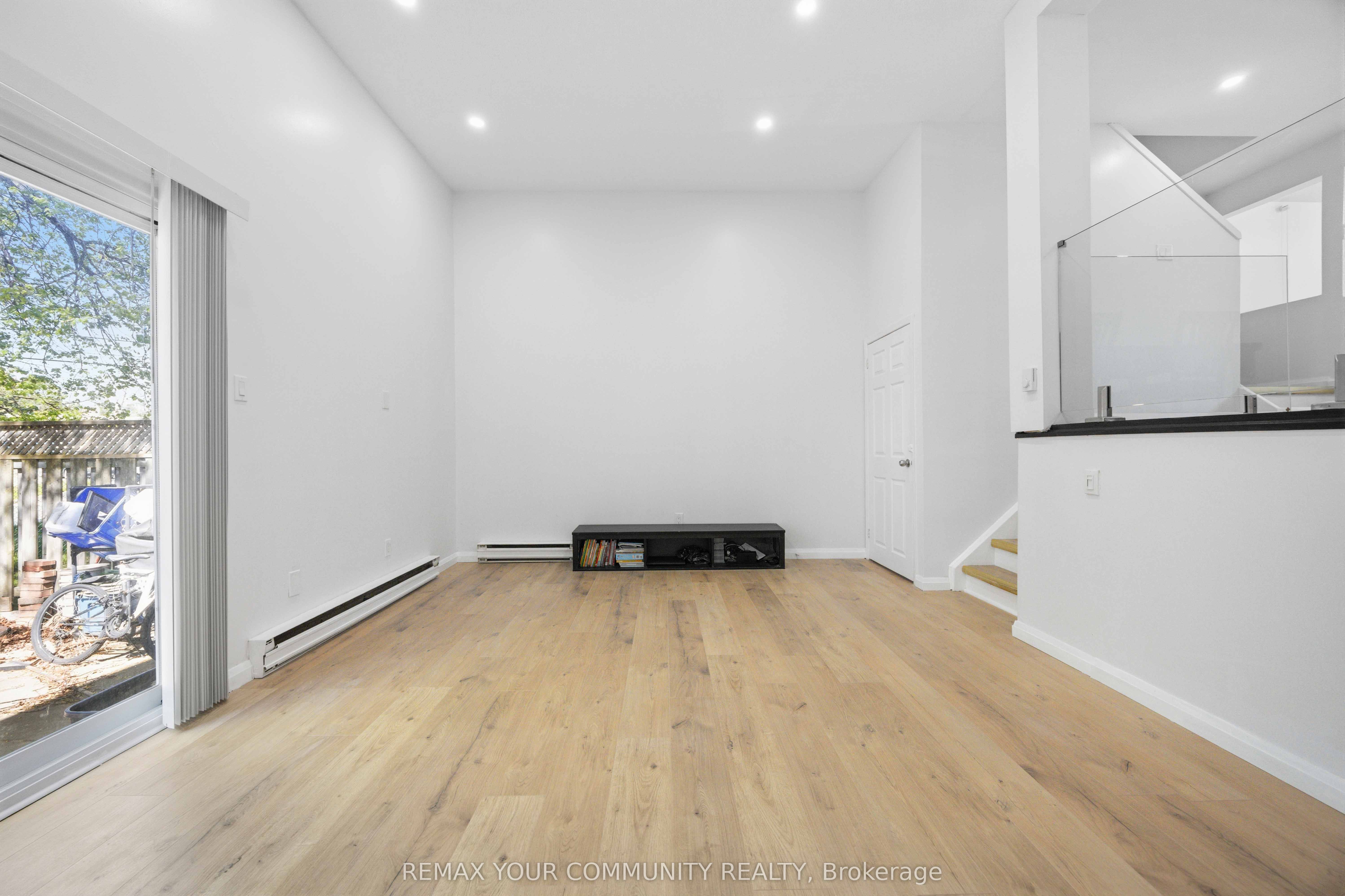 141 Galloway Road 1, Toronto, ON M1E 4X4 photo 5
