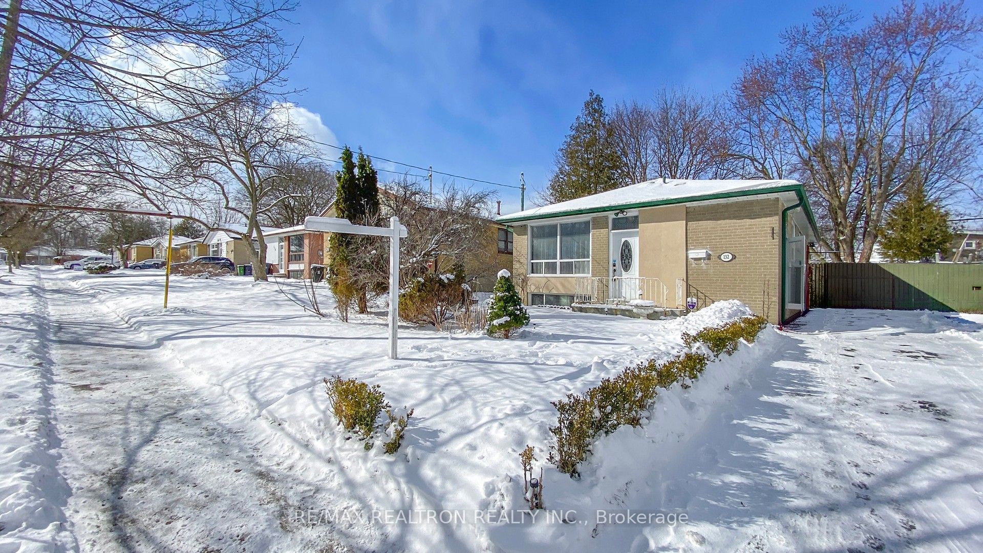 132 Porchester Drive, Toronto, ON M1J 2R7 photo 5
