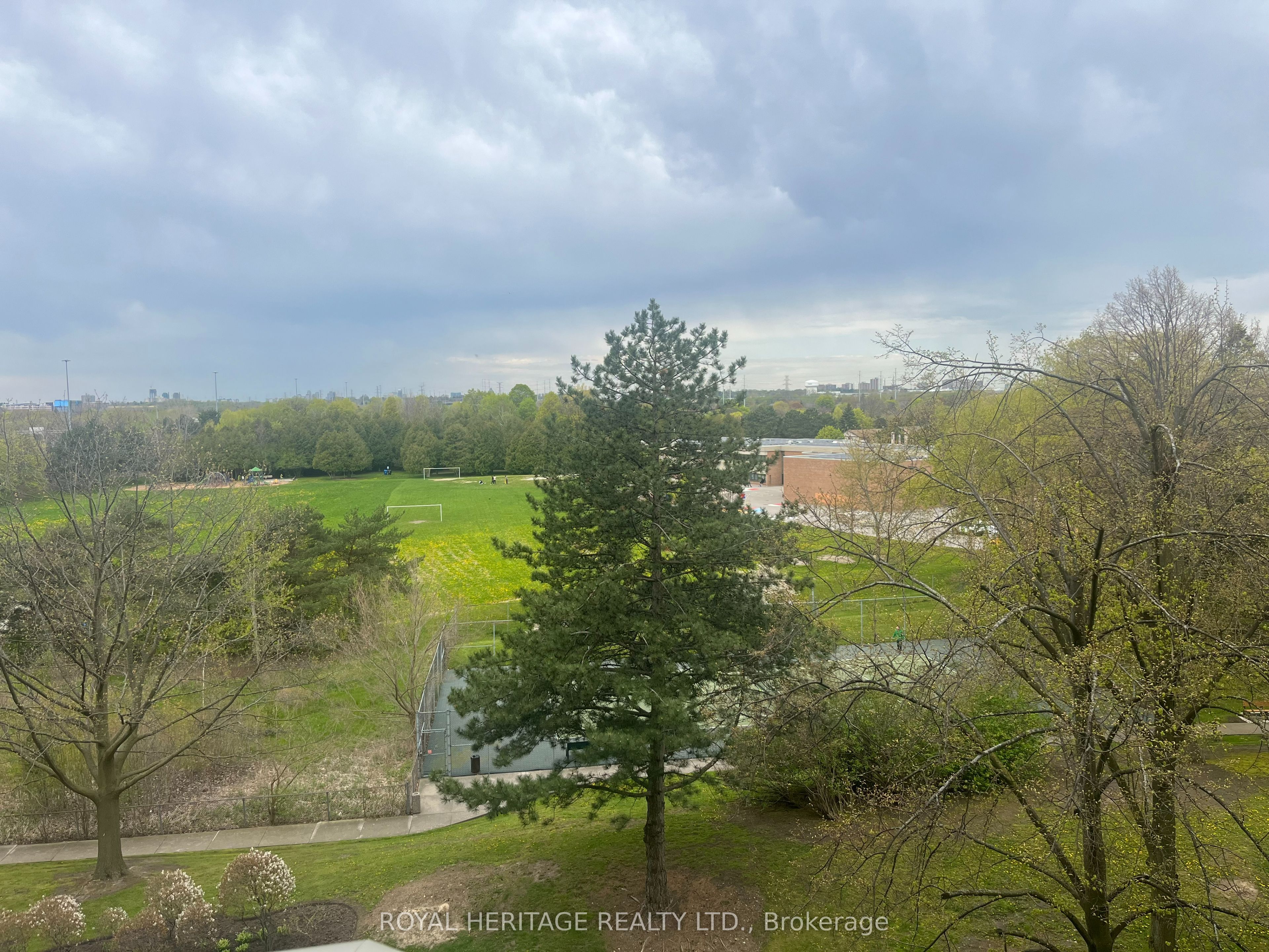 20 Dean Park Road 617, Toronto, ON M1B 3G9 photo 4