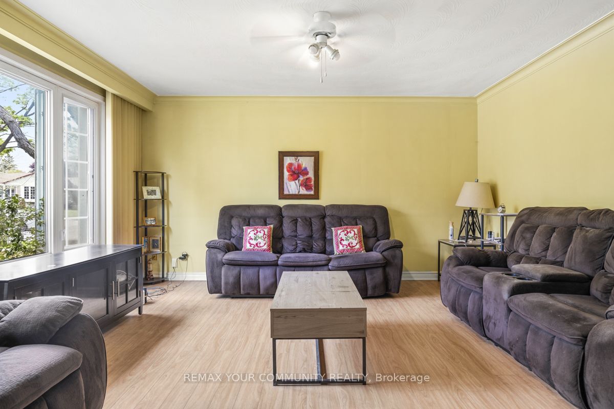3 Shoreview Drive, Toronto, ON M1E 3R1 photo 4