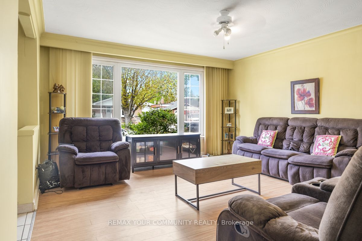 3 Shoreview Drive, Toronto, ON M1E 3R1 photo 5