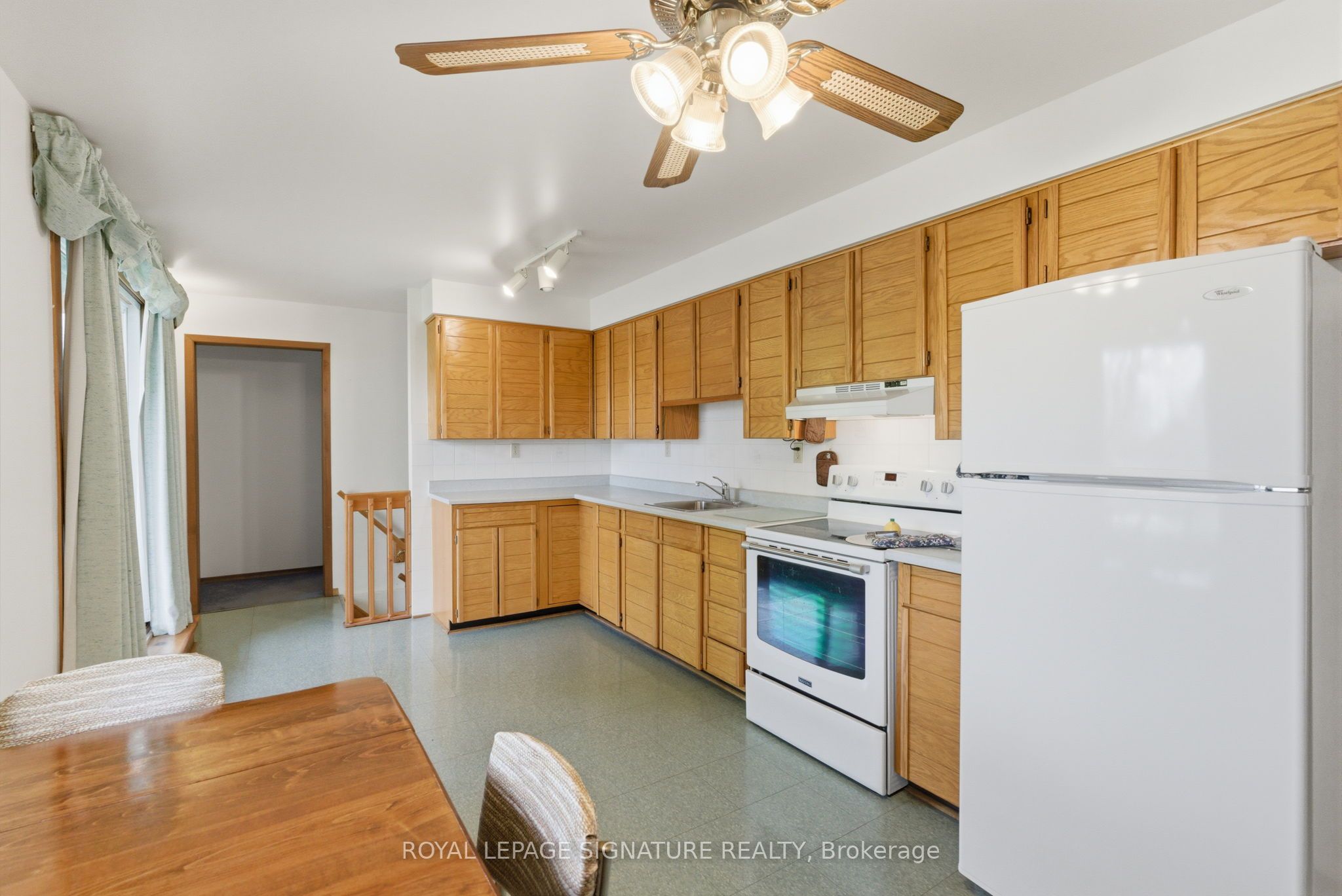 5 Pier Street, Scugog, ON L0B 1E0 photo 4