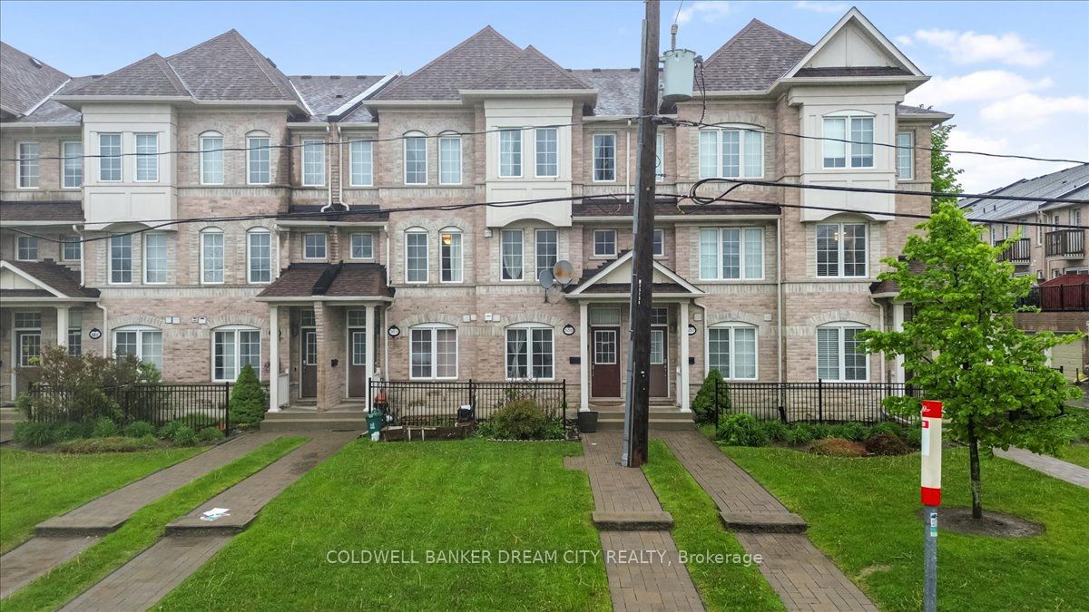 559 Midland Avenue, Toronto, ON M1N 4E8