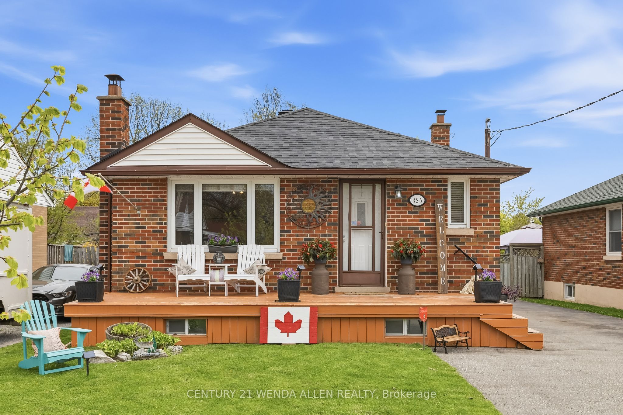 325 Highland Avenue, Oshawa, ON L1H 6B1
