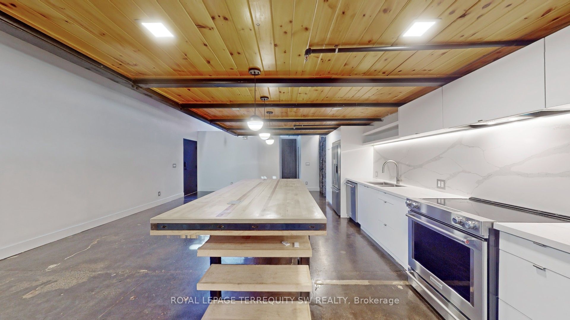 326 Carlaw Avenue 124, Toronto, ON M4M 3N8 photo 4