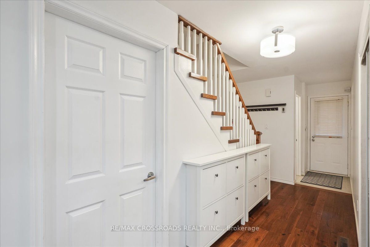 121 L'Amoreaux Drive 43, Toronto, ON M1W 2J9 photo 3