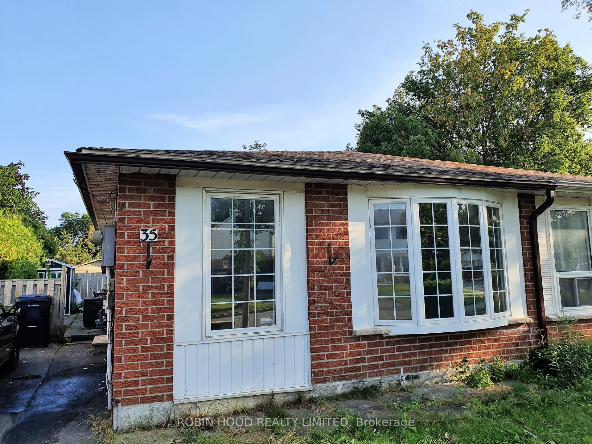 35 Burkwood Crescent Basement, Toronto, ON M1B 1N8