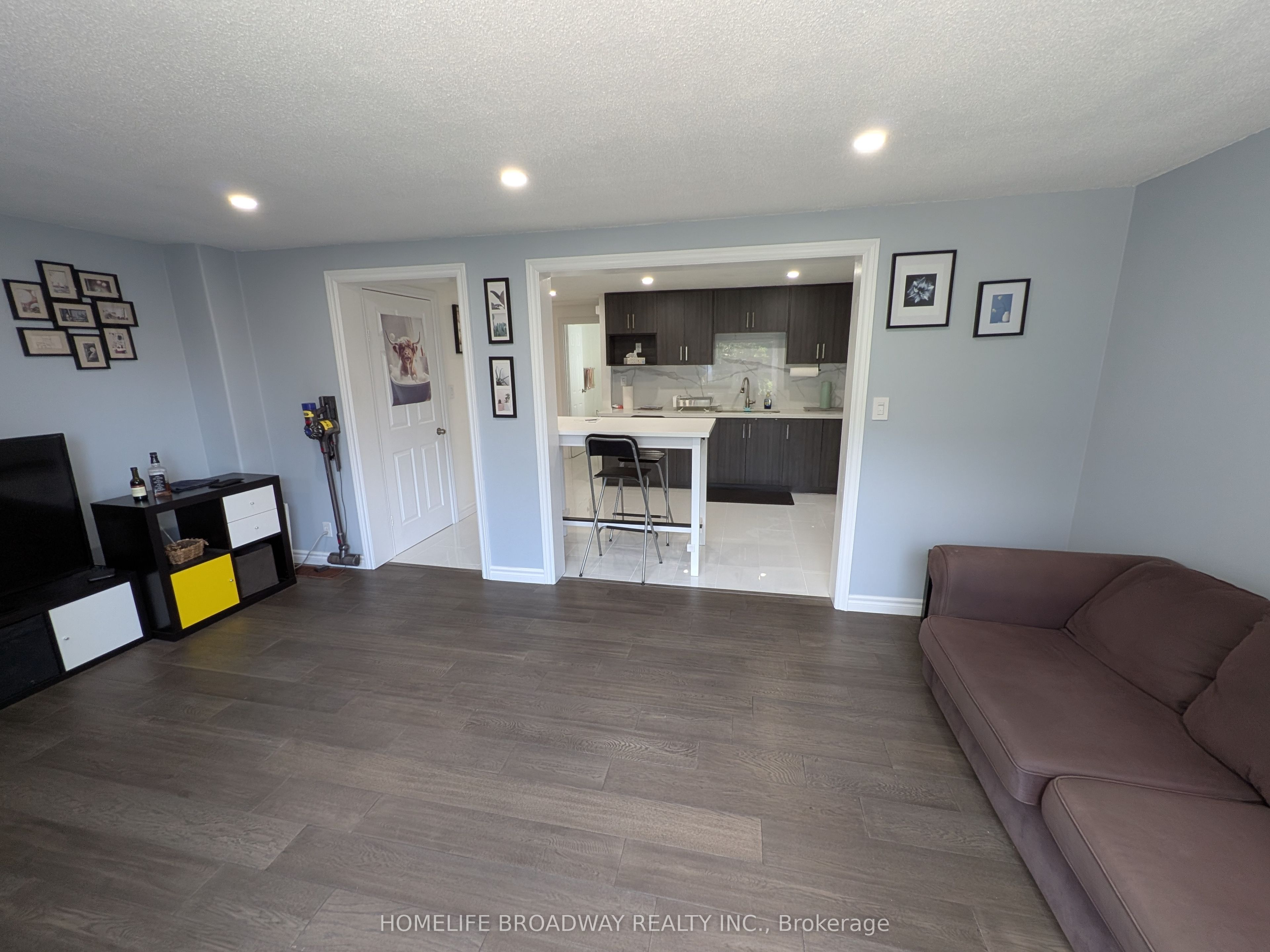 850 Huntingwood Drive 54, Toronto, ON M1T 2L9 photo 3