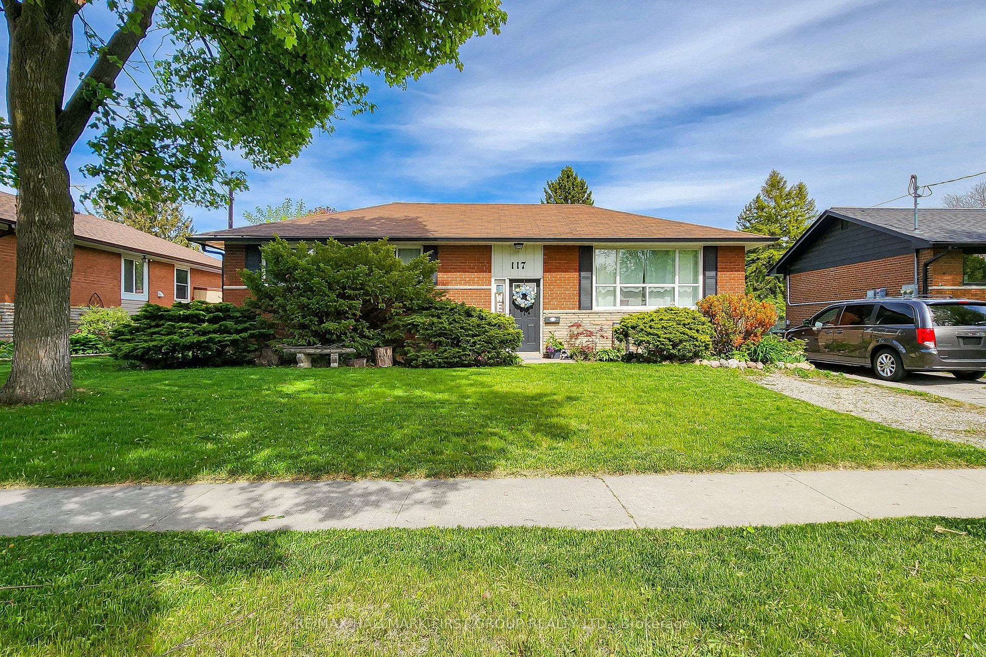 117 Bell Drive, Whitby, ON L1N 2T1 photo 2