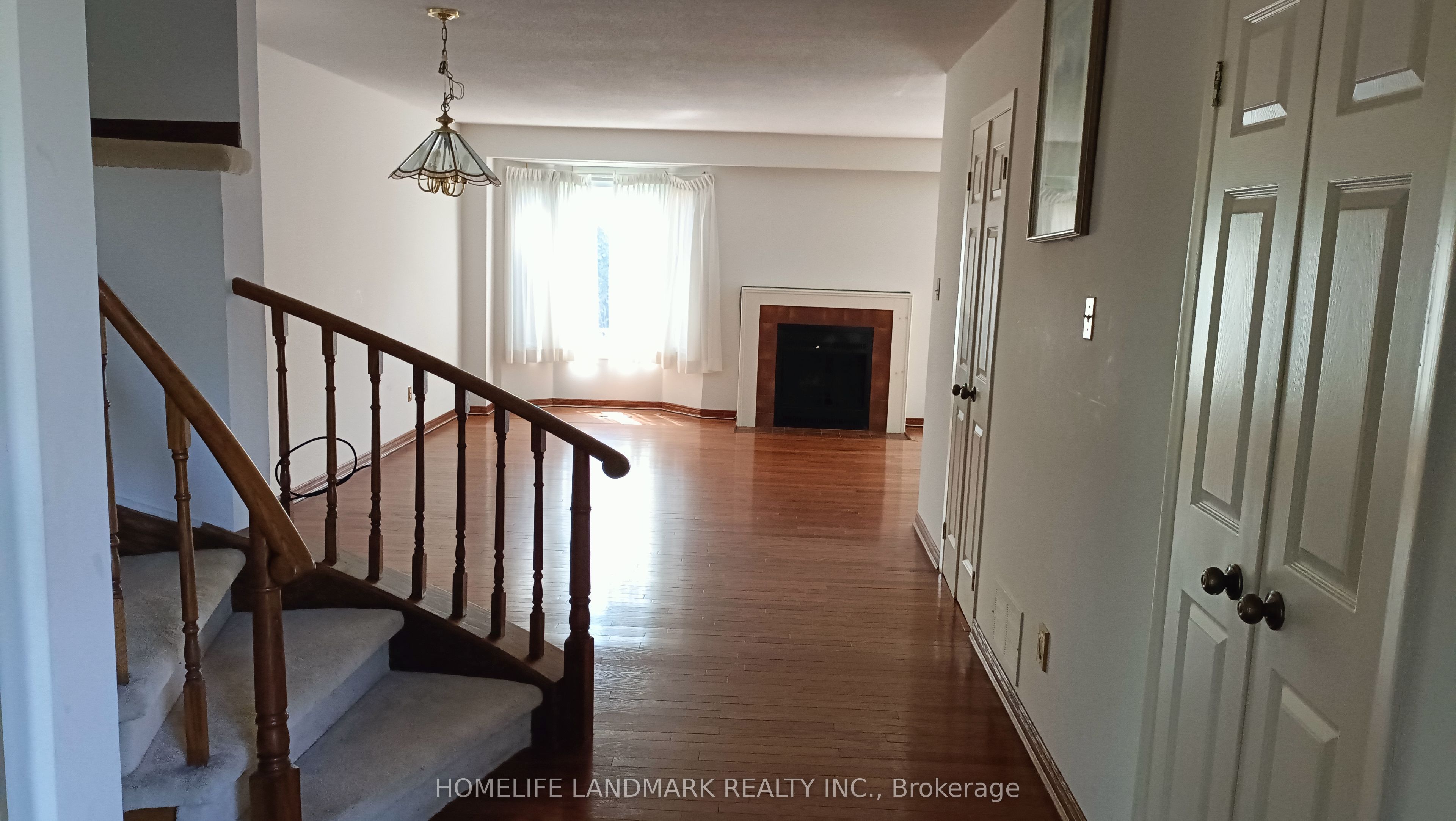 113 Wintermute Boulevard, Toronto, ON M1W 3M8 photo 4