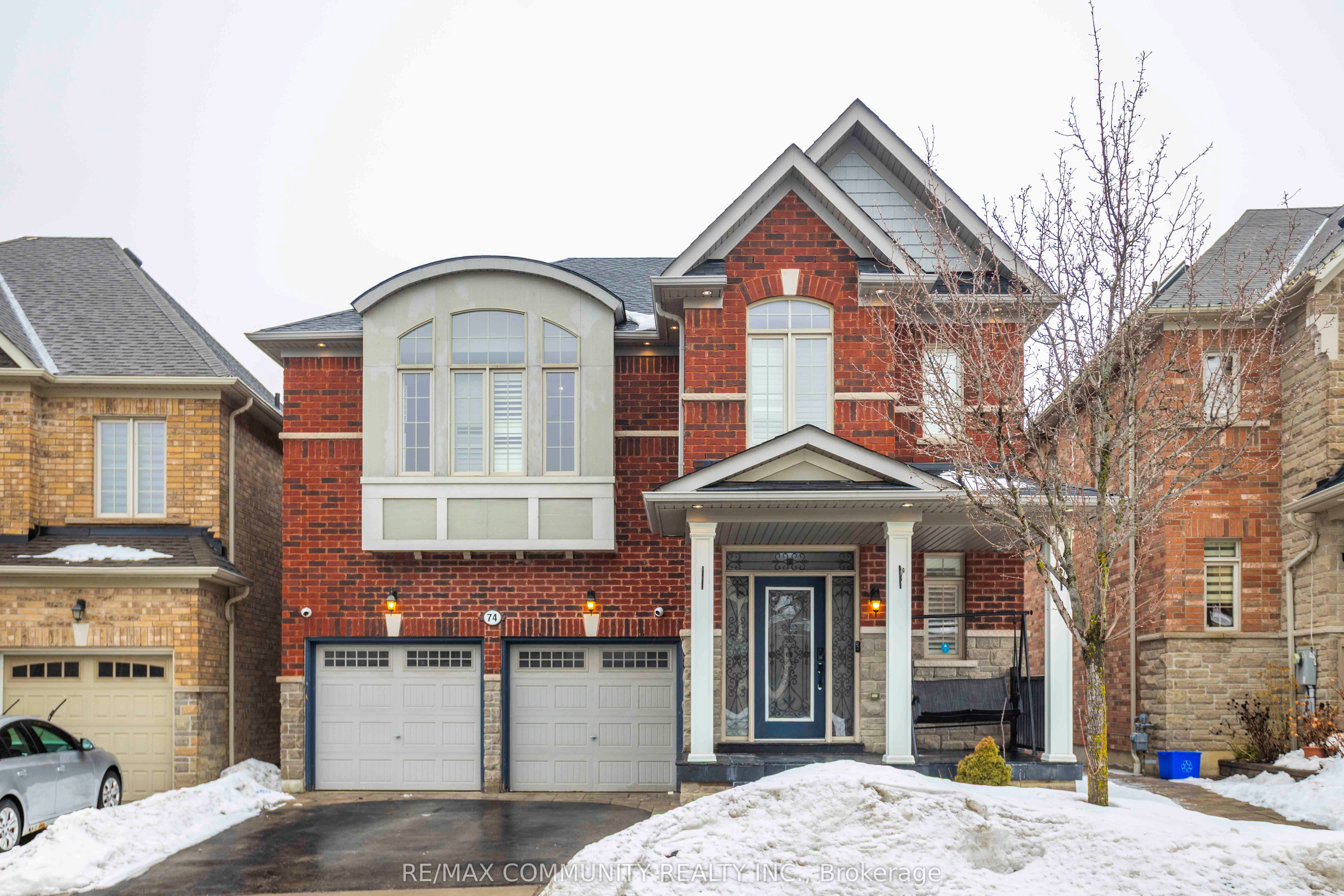 74 Stannardville Drive, Ajax, ON L1T 0M4 photo 2