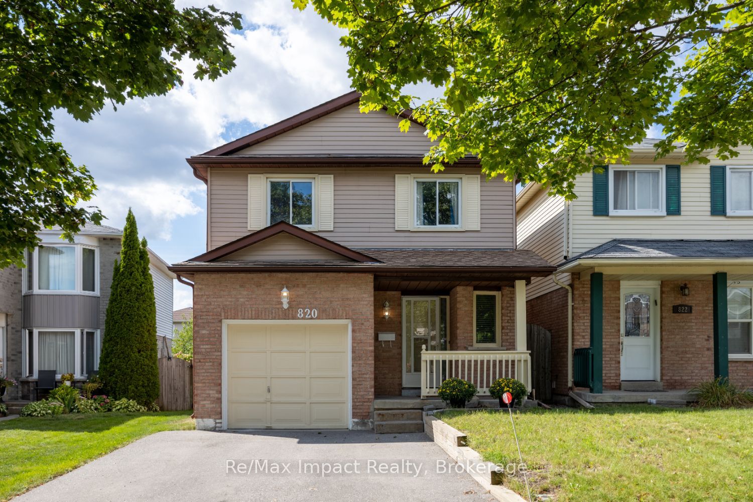 820 Bennett Crescent, Oshawa, ON L1K 1V4 photo 2
