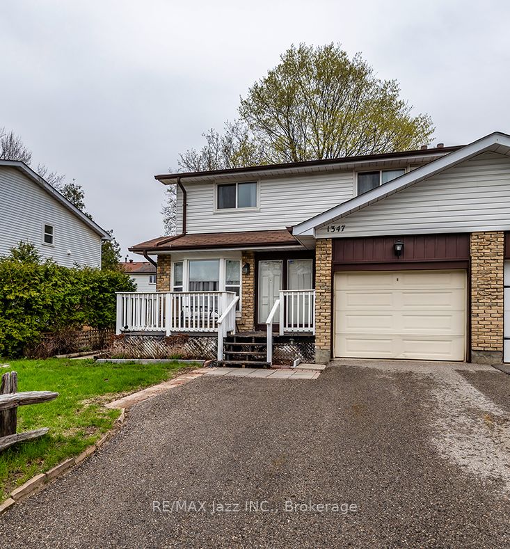 1347 Mary Street N, Oshawa, ON L1G 6T2