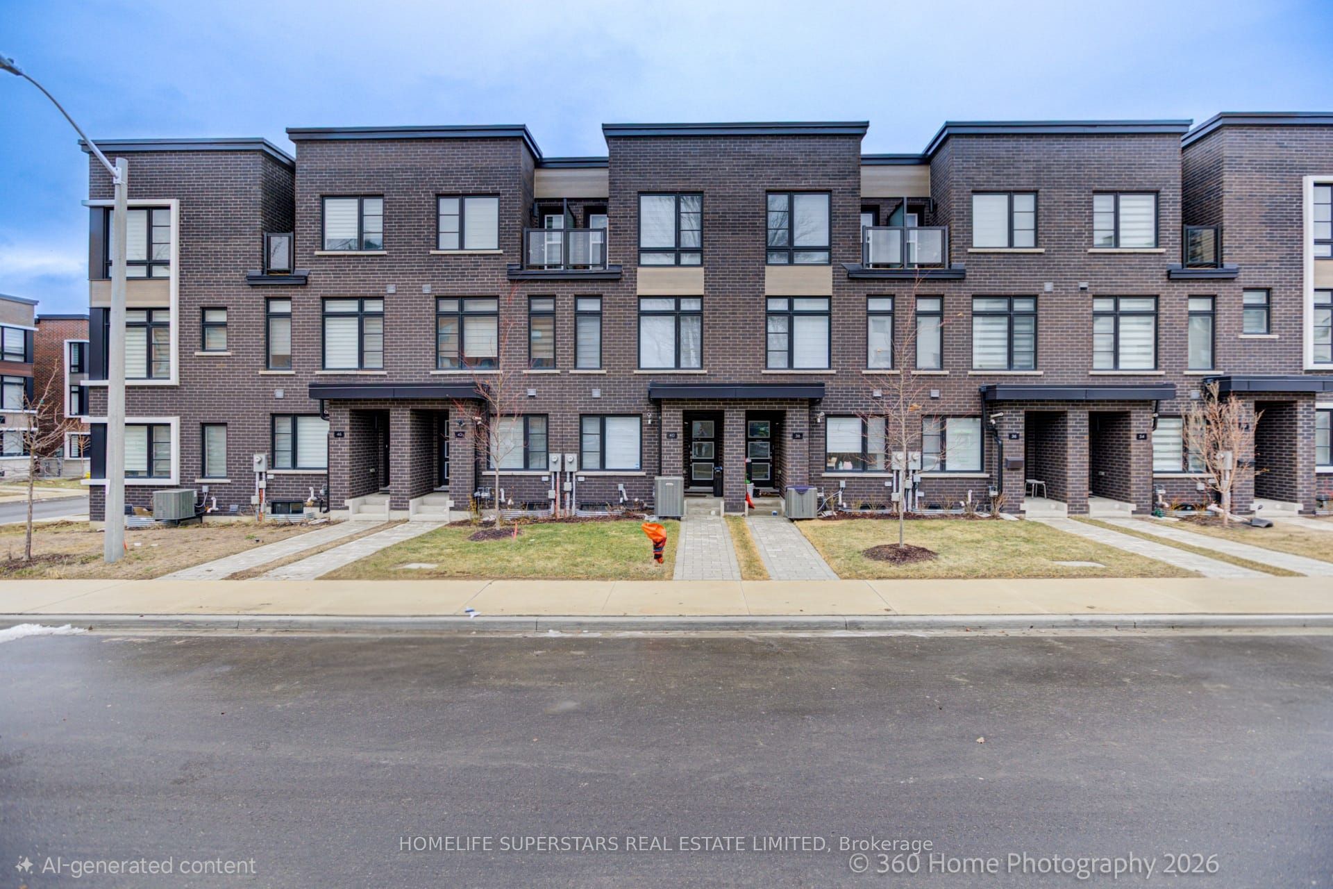 40 Akil Thomas Gardens, Toronto, ON M1P 0G3 photo 2